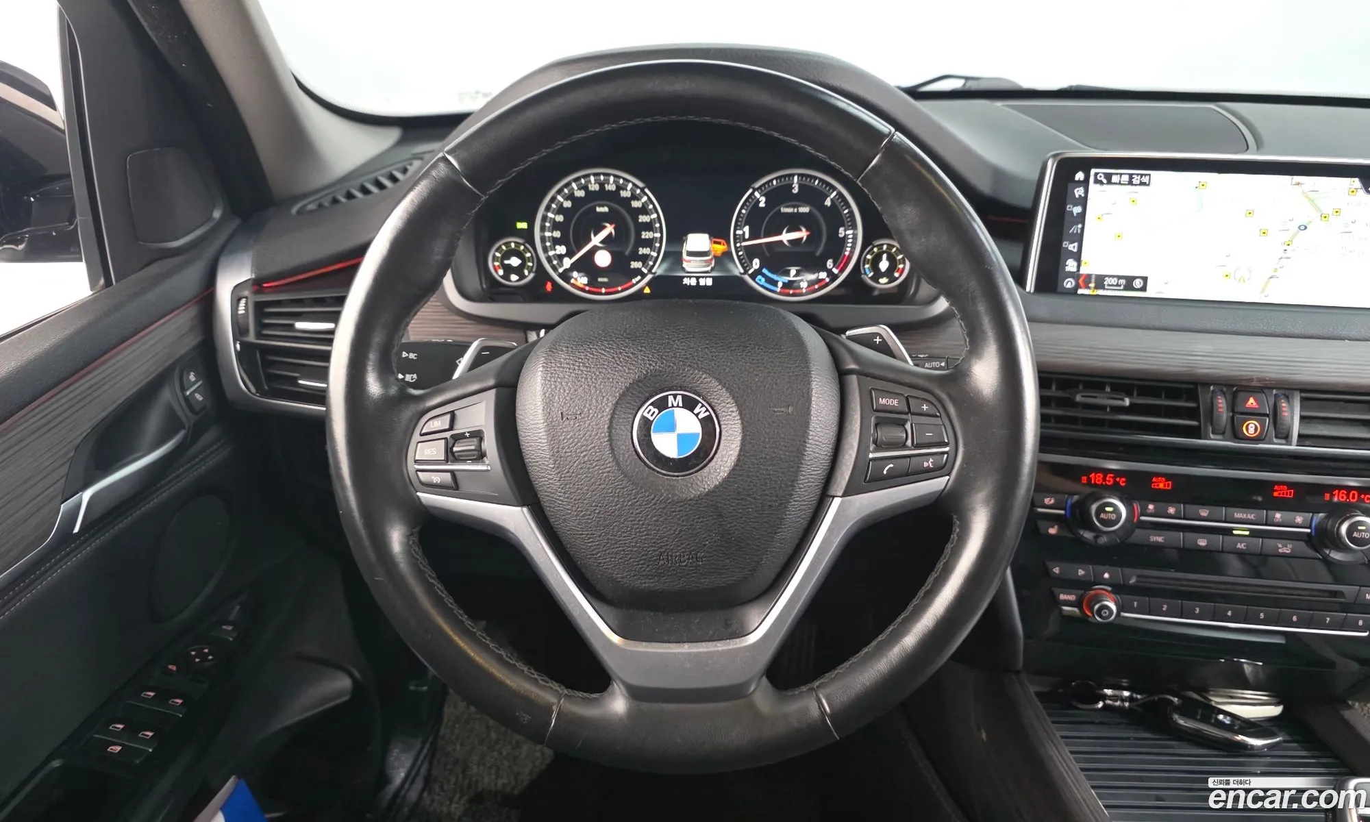 BMW X5 2017 — 9