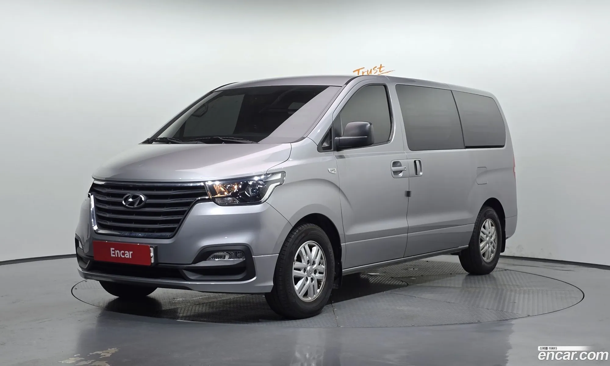 Hyundai Grand Starex 2020 — 4
