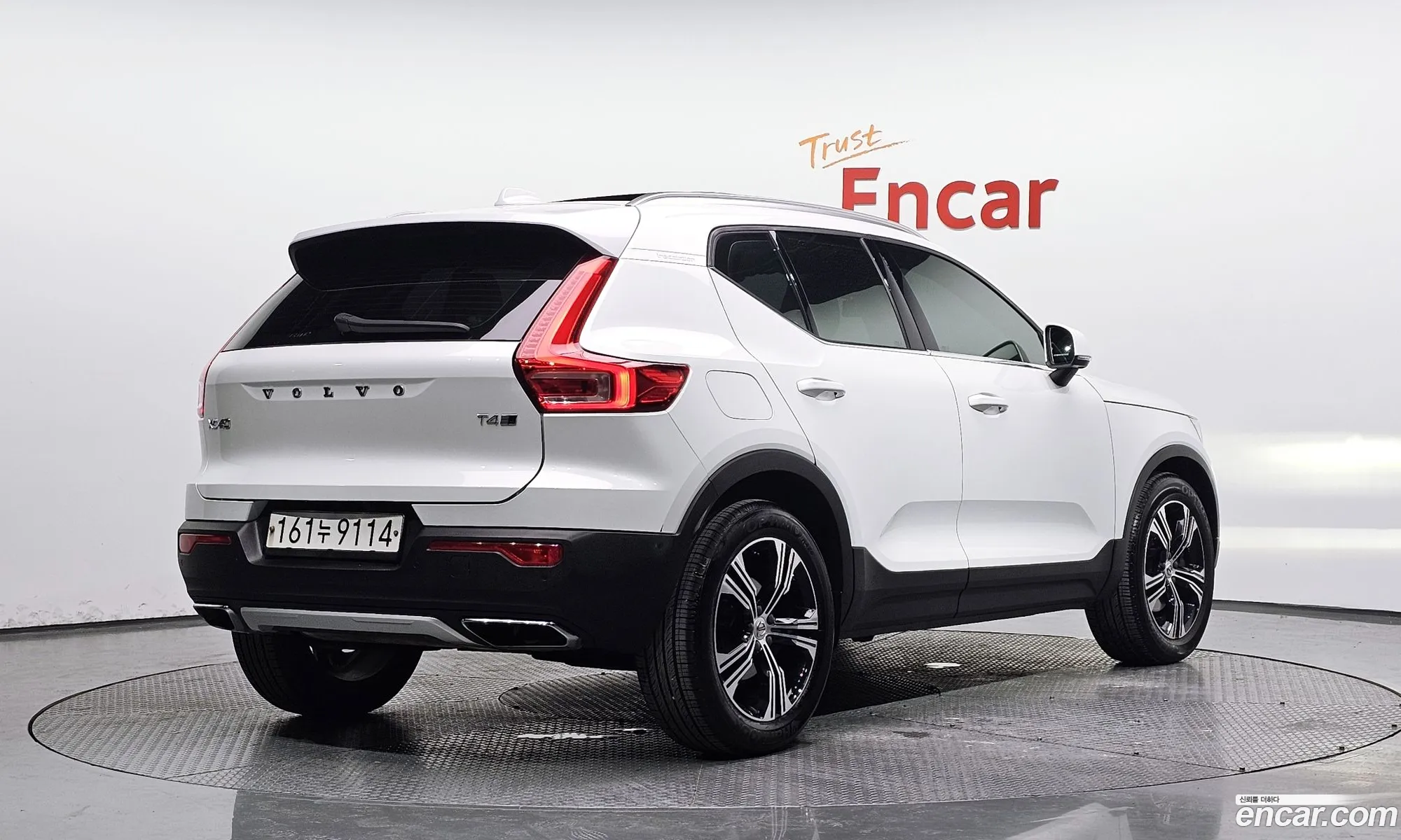 Volvo XC40 2020 — 19