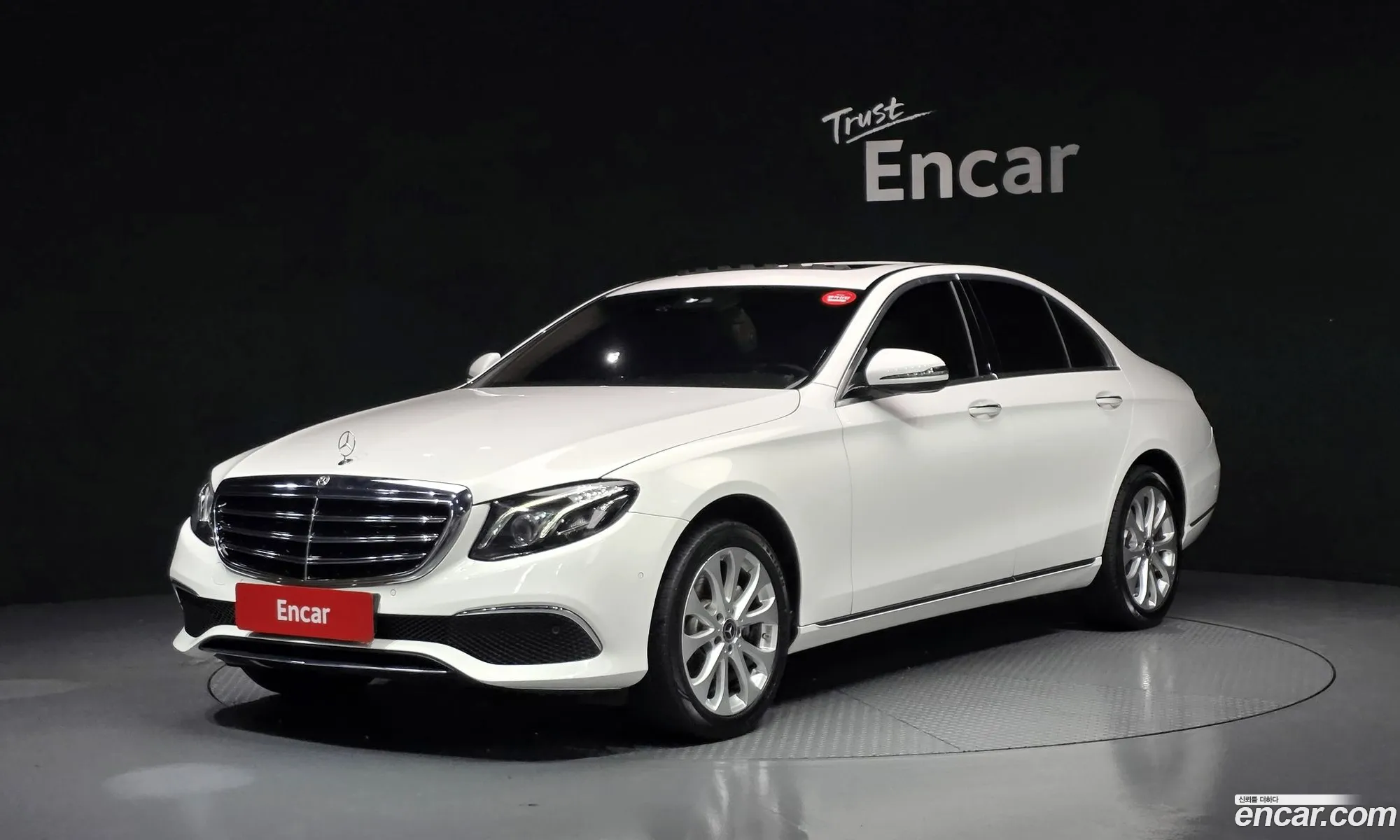 Mercedes-Benz E-Class W213 2019 WDDZF0EB5KA650977 — 22