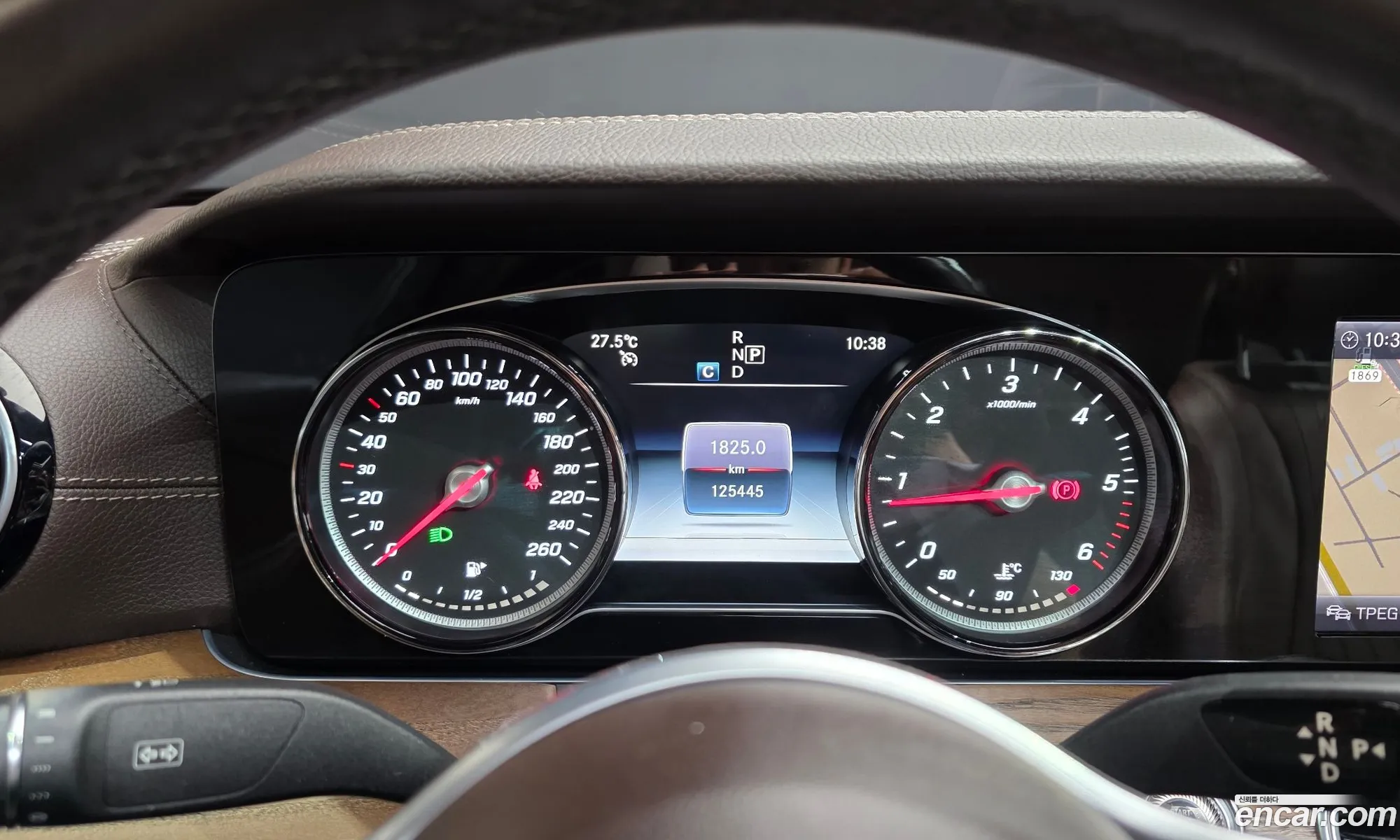 Mercedes-Benz E-Class W213 2019 WDDZF0EB5KA650977 — 16