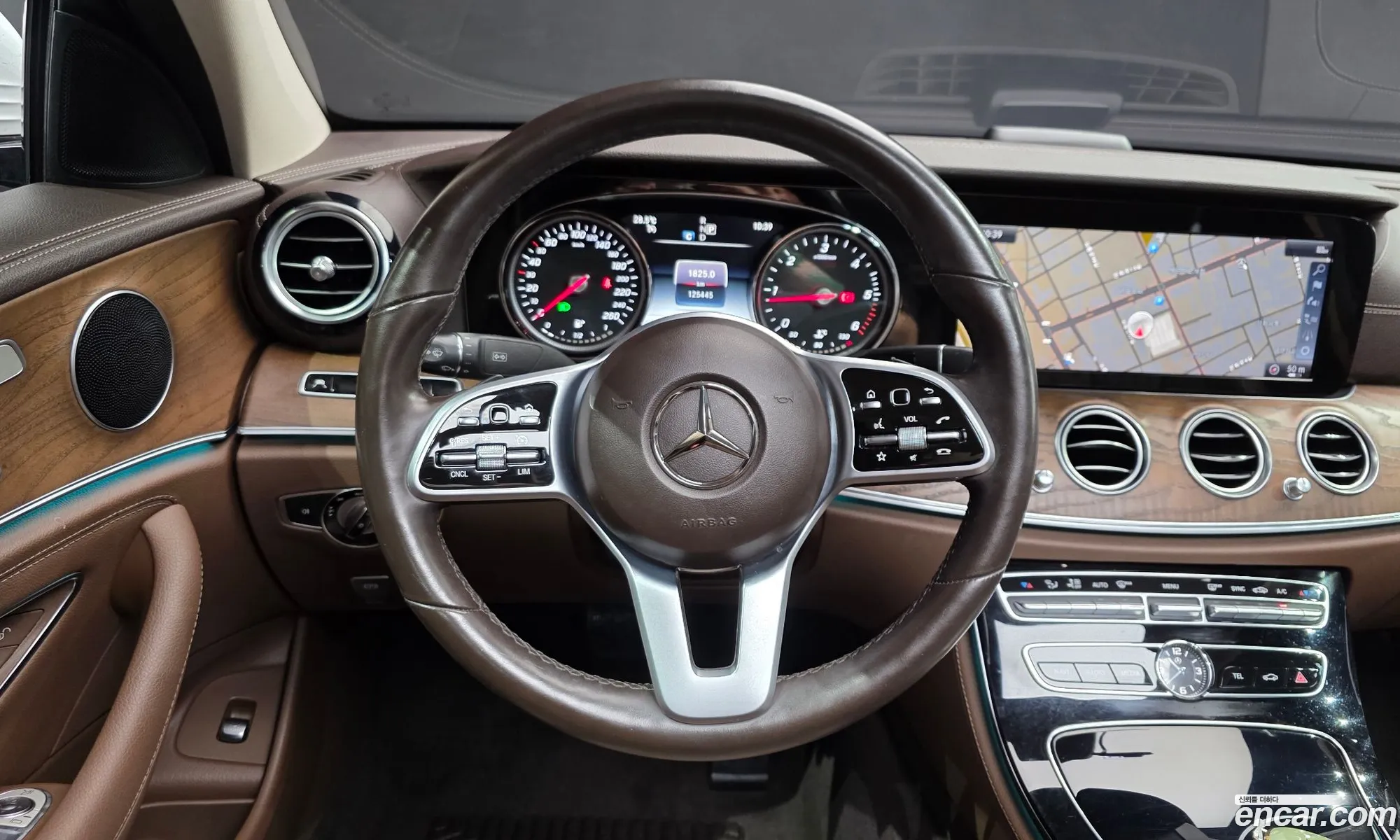 Mercedes-Benz E-Class W213 2019 WDDZF0EB5KA650977 — 8
