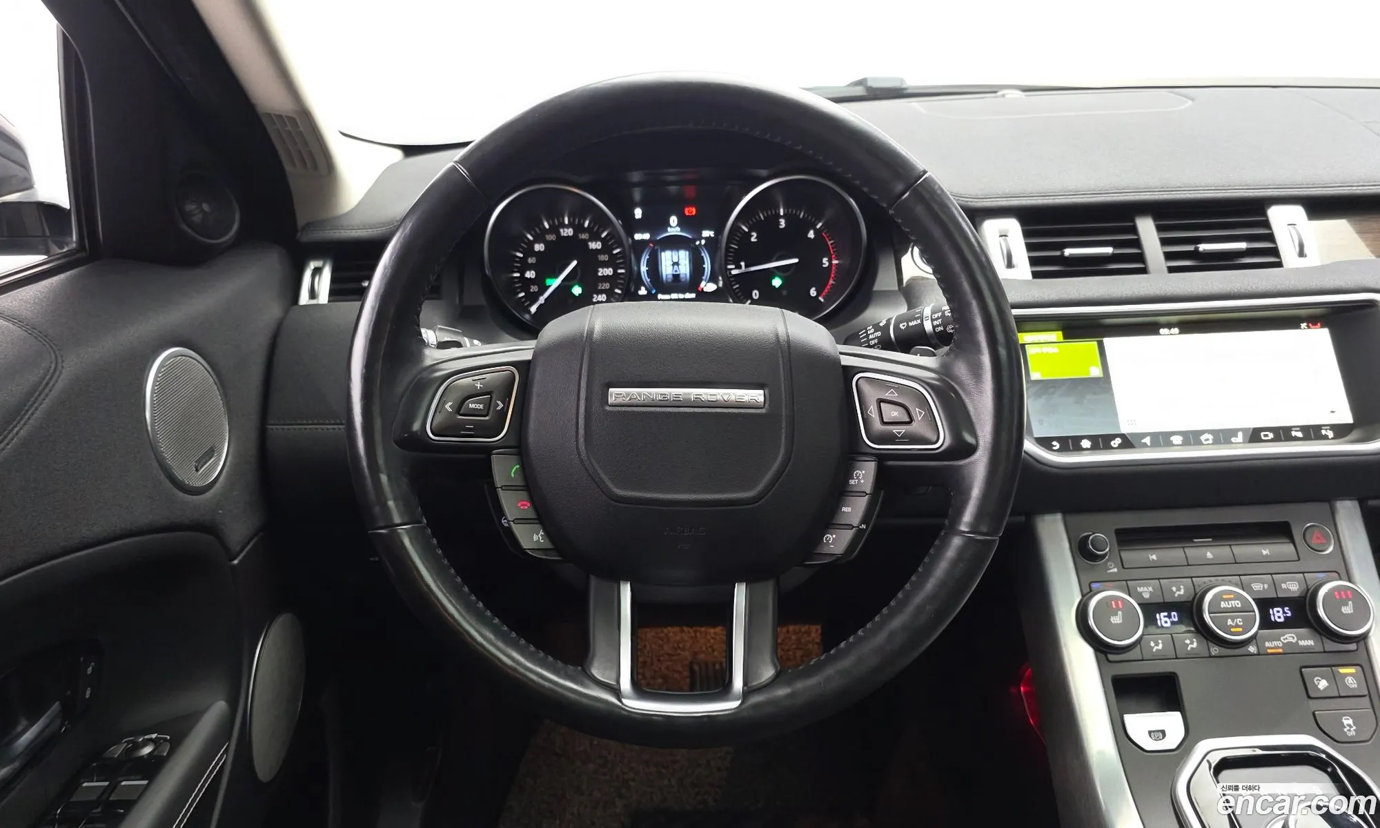 Land Rover Range Rover Evoque 2018 — 17