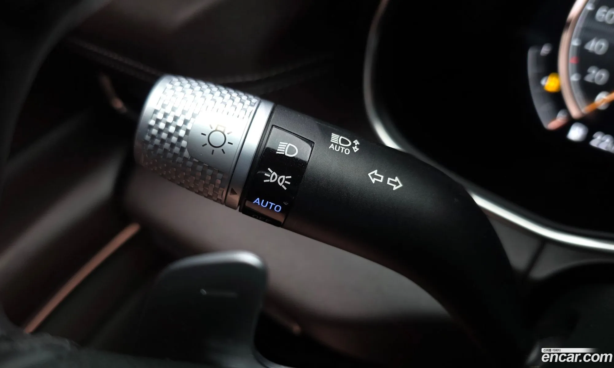 Genesis GV80 2020 — 24