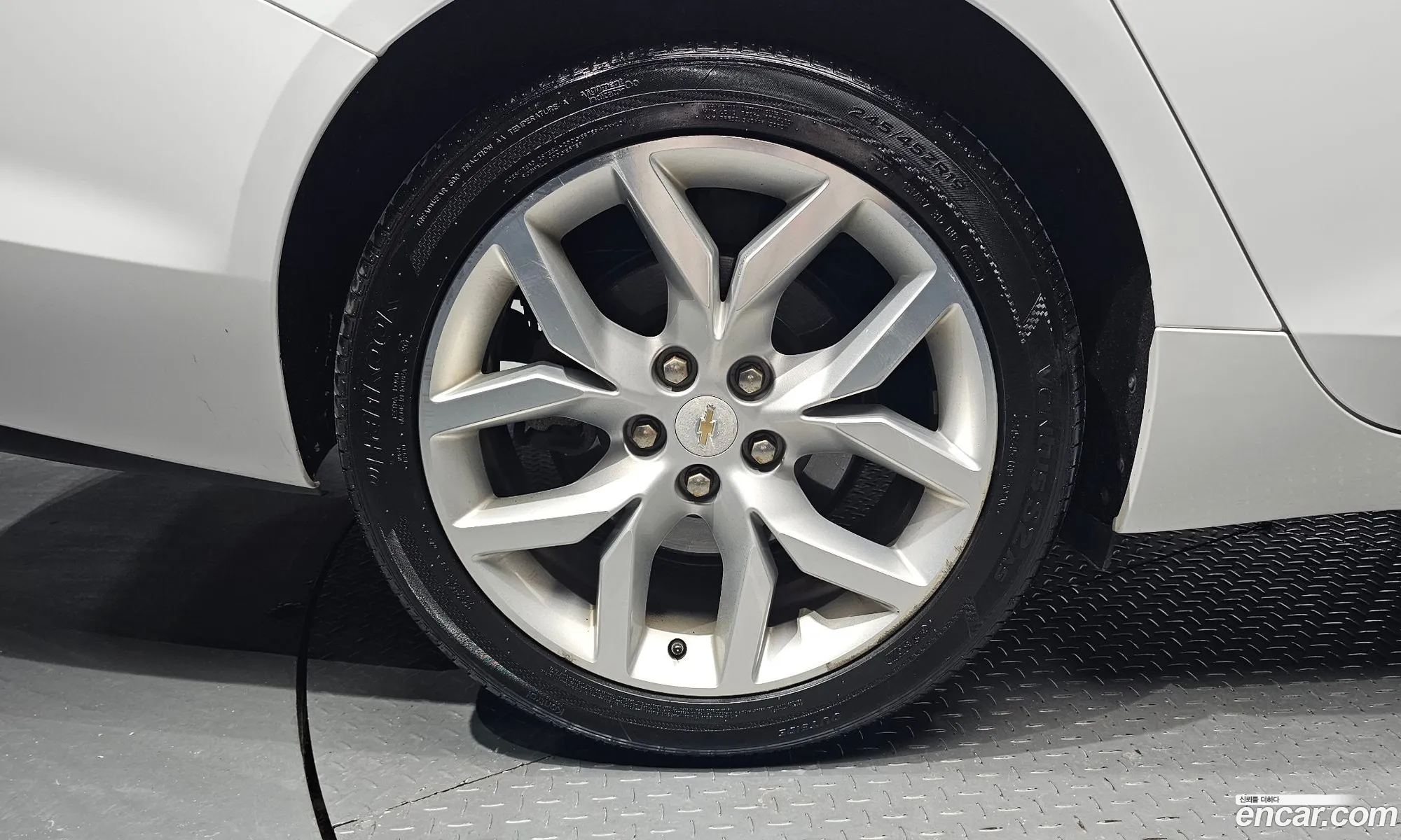 Chevrolet (GM Daewoo) Impala 2016 — 13