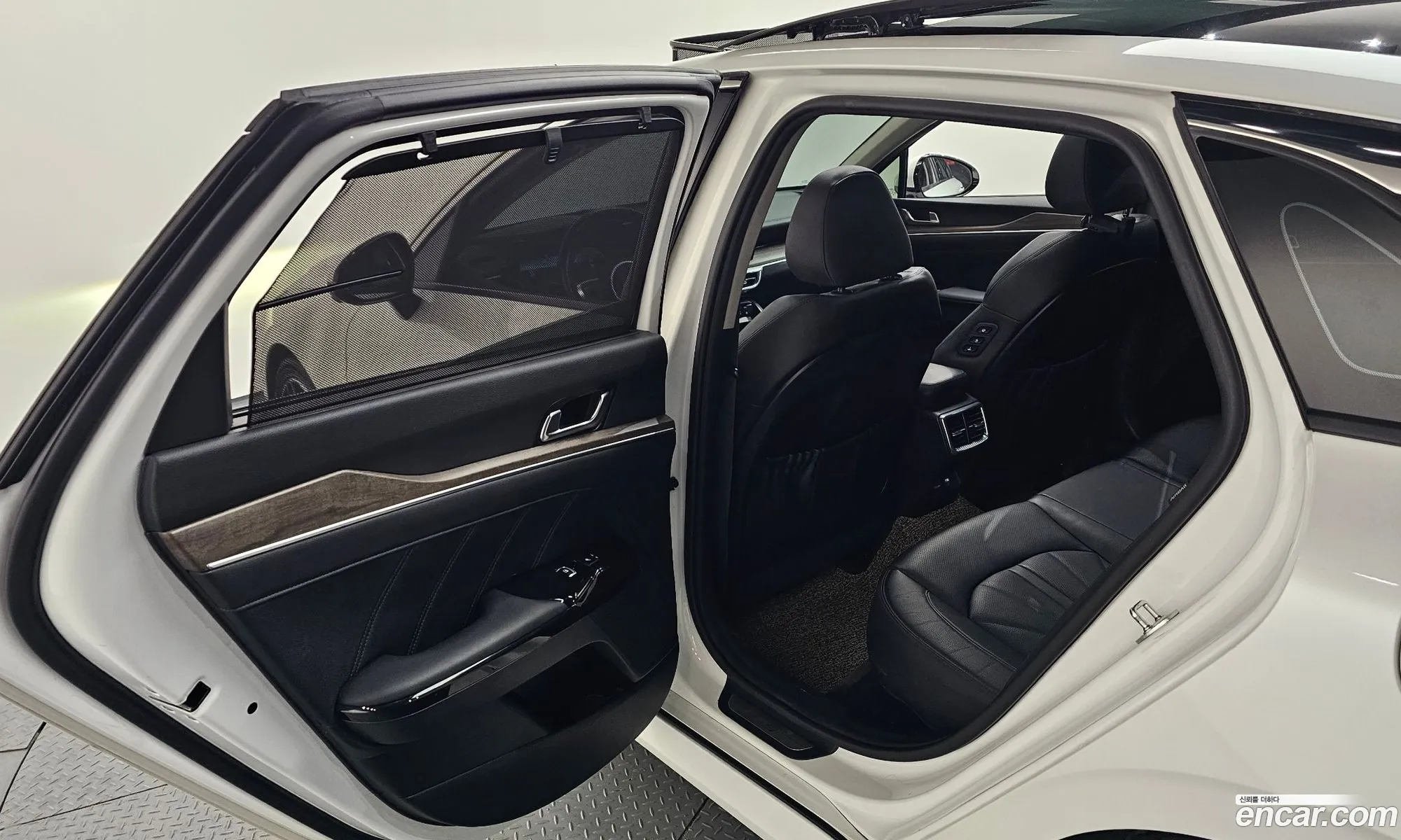 Kia K5 2019 — 2
