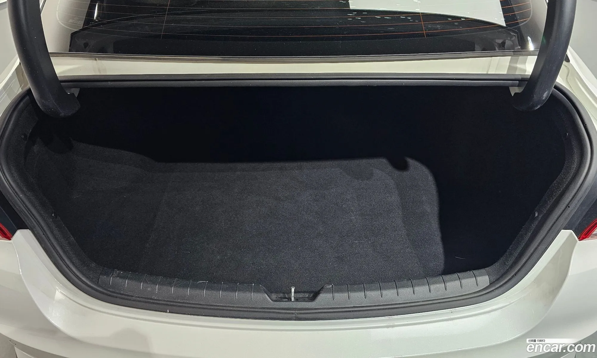 Kia K5 2019 — 12