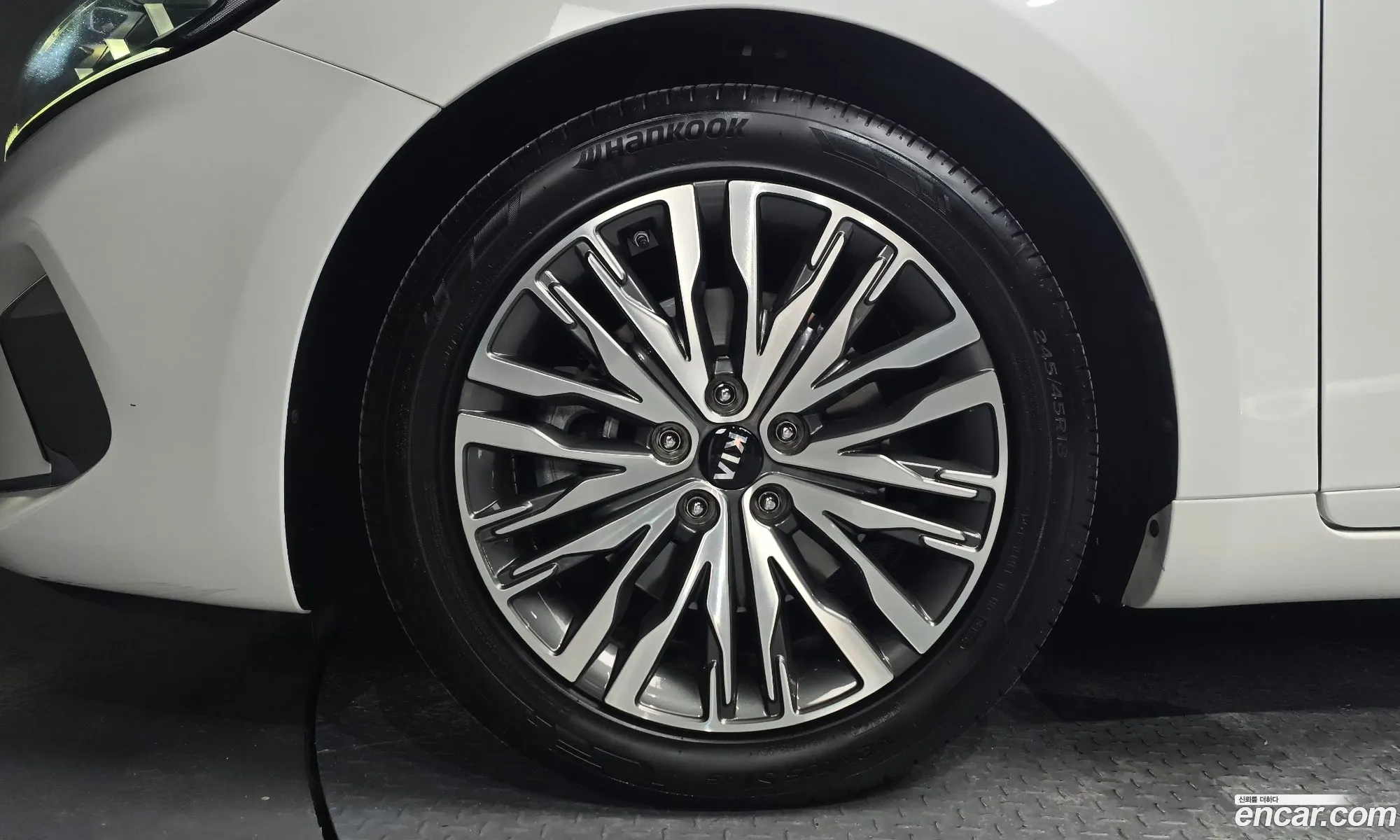 Kia K7 Premier 2020 — 14