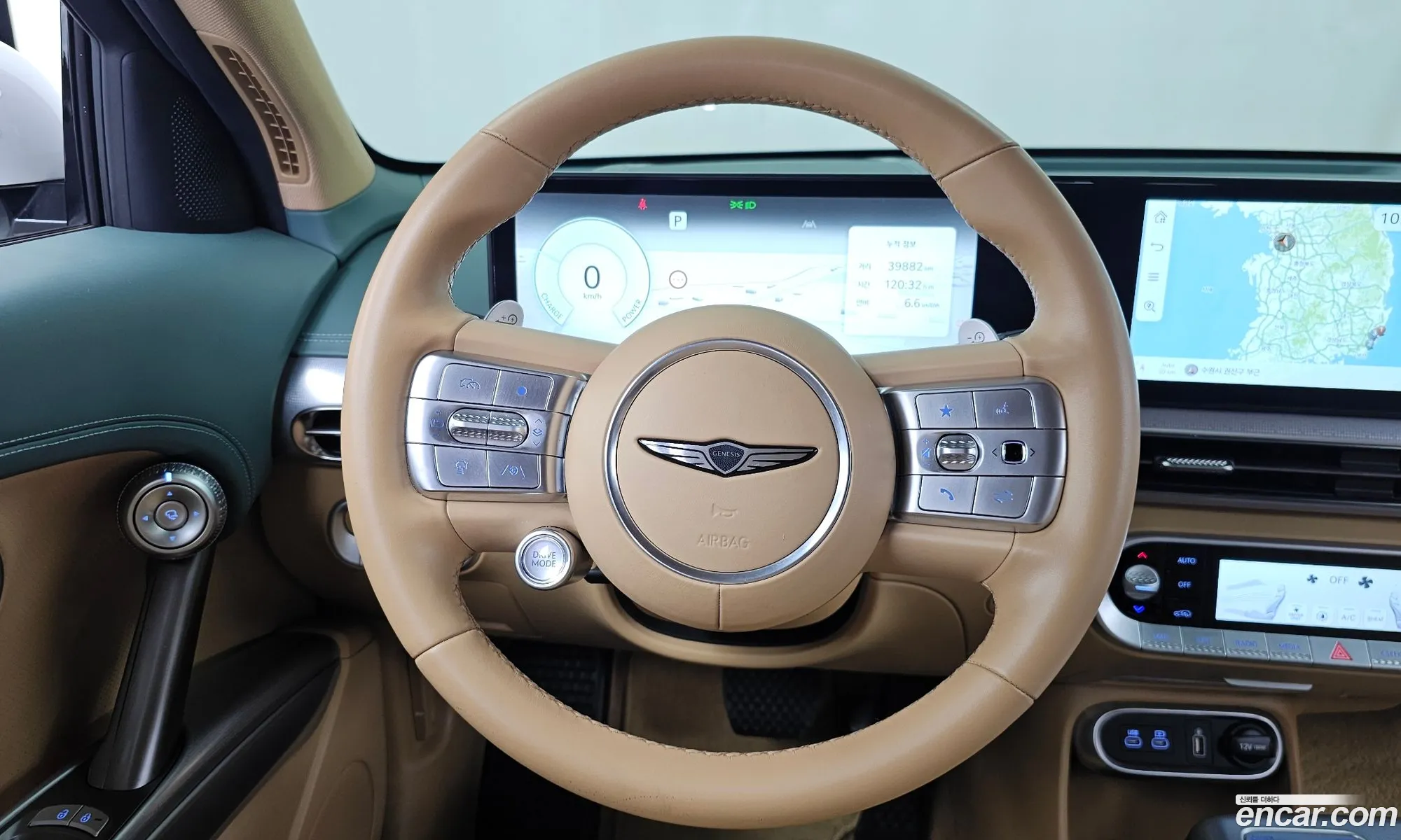 Genesis GV60 2022 — 28
