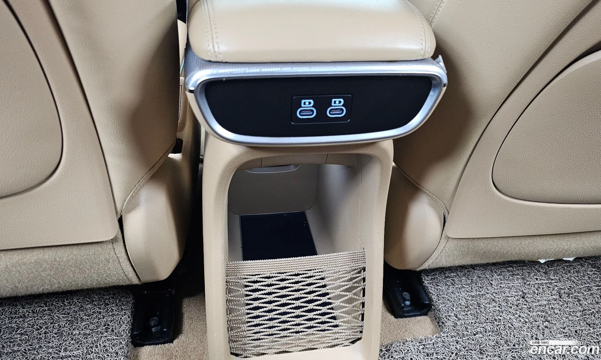 Genesis GV60 2022 — 13