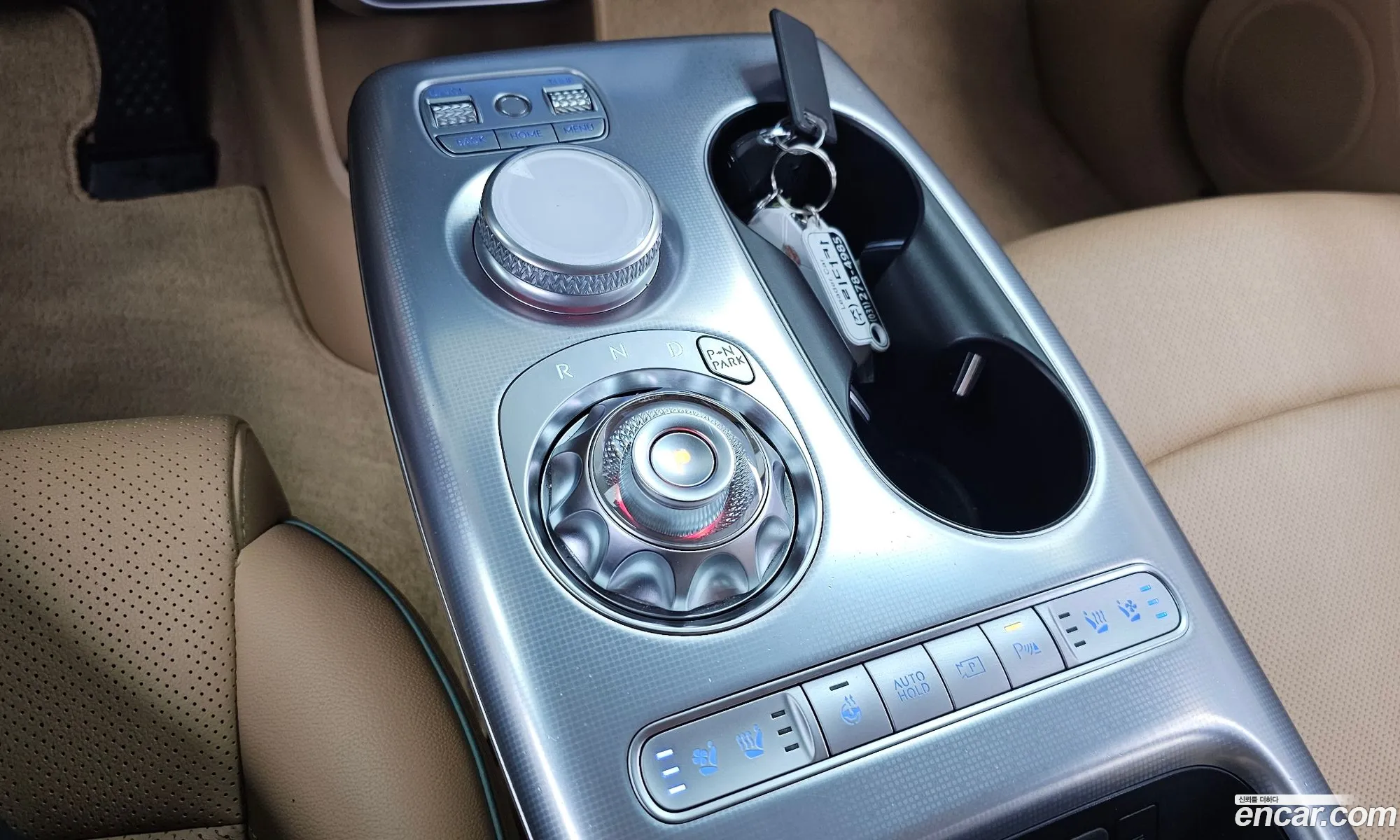 Genesis GV60 2022 — 21