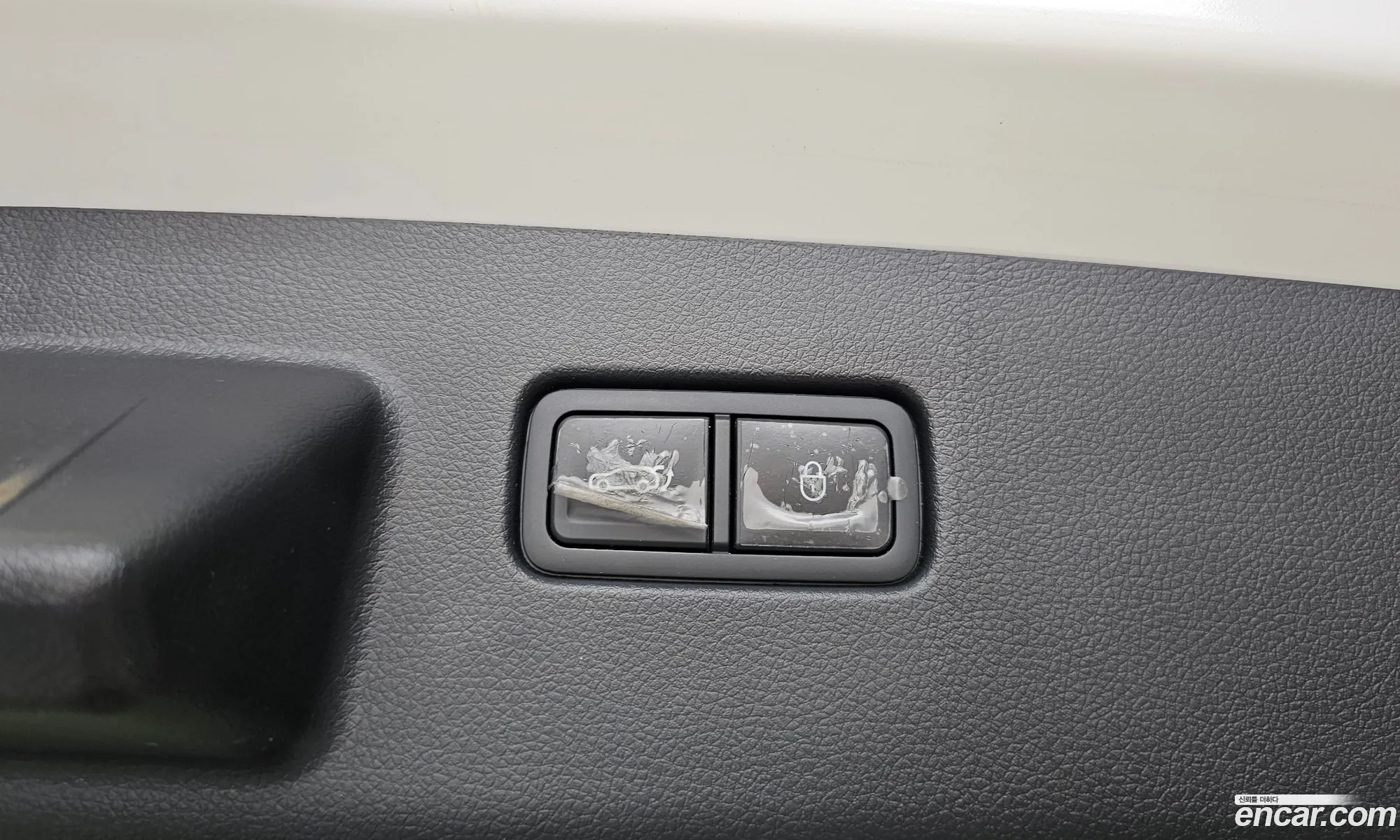 Genesis GV60 2022 — 12