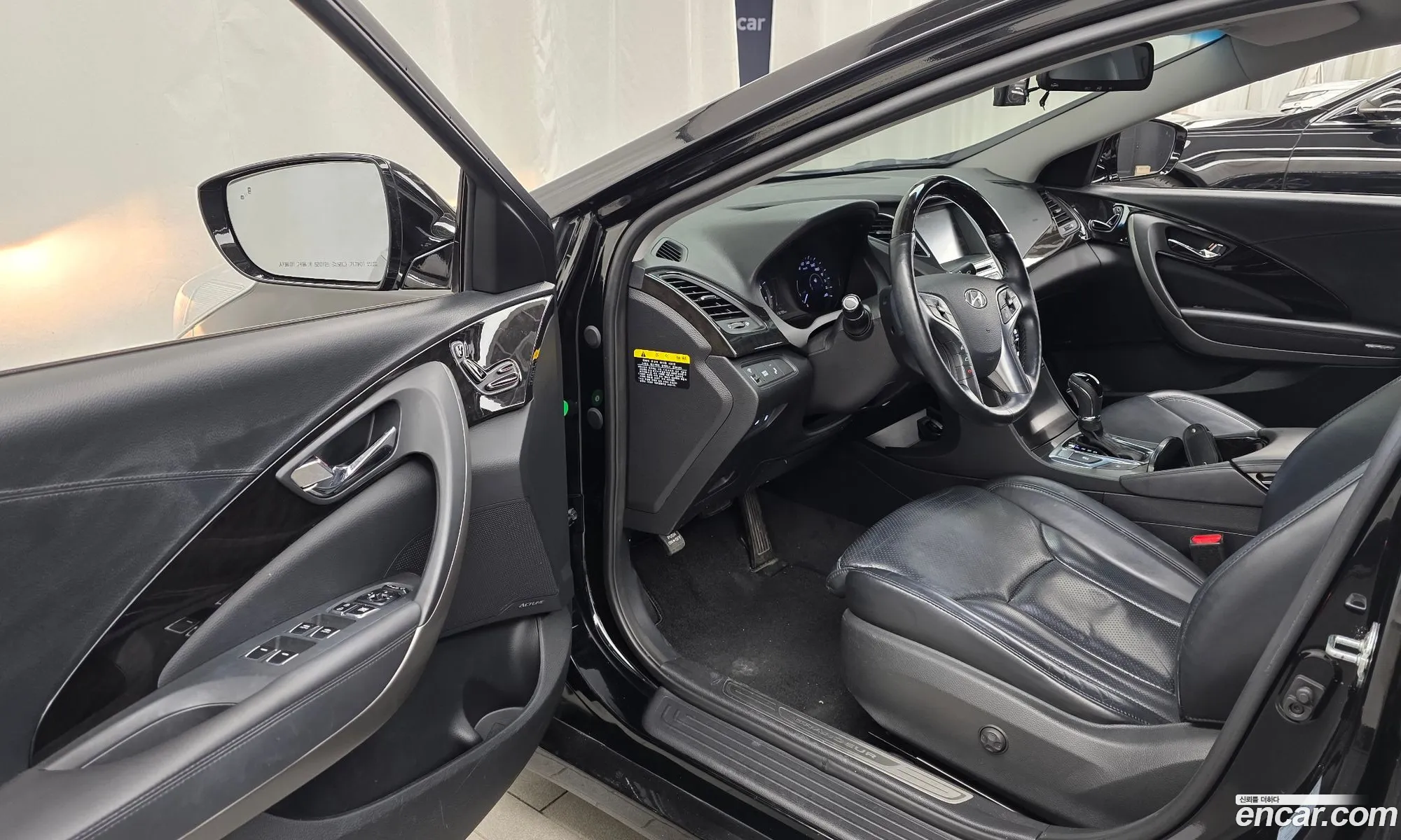 Hyundai Grandeur HG 2016 — 12