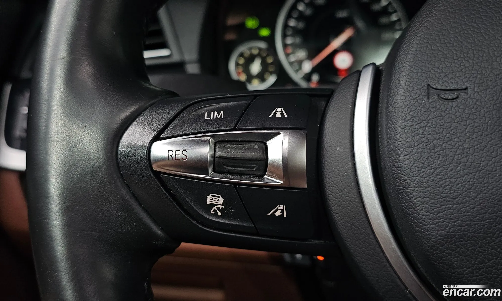 BMW 5 Series 2016 WBA5E7103GG567946 — 21