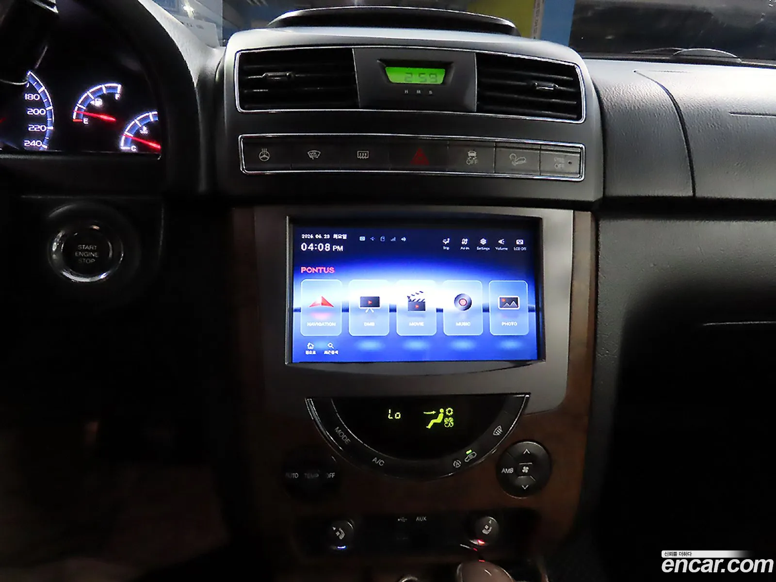 KG Mobility (SsangYong) Rexton W 2016 — 10