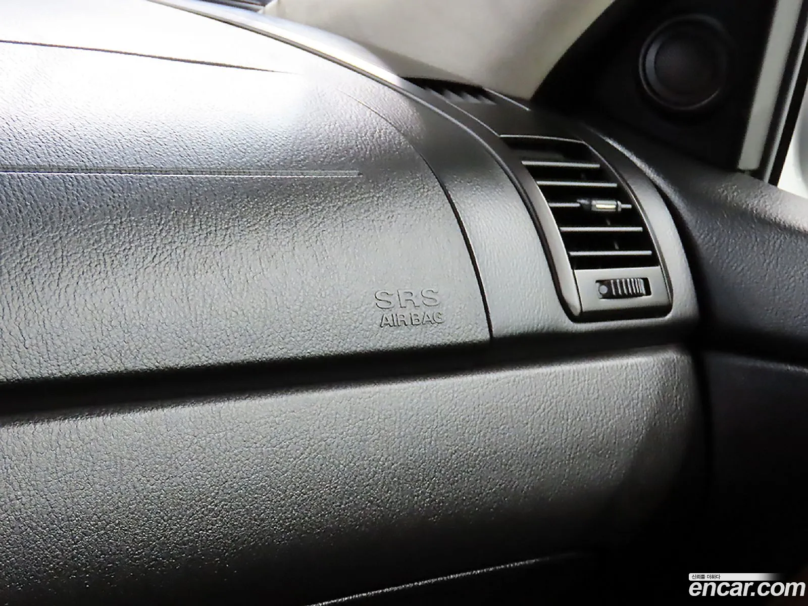 KG Mobility (SsangYong) Rexton W 2016 — 9