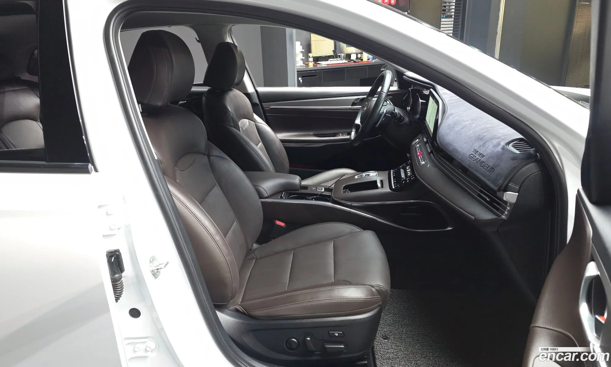 Hyundai Grandeur IG 2020 — 10