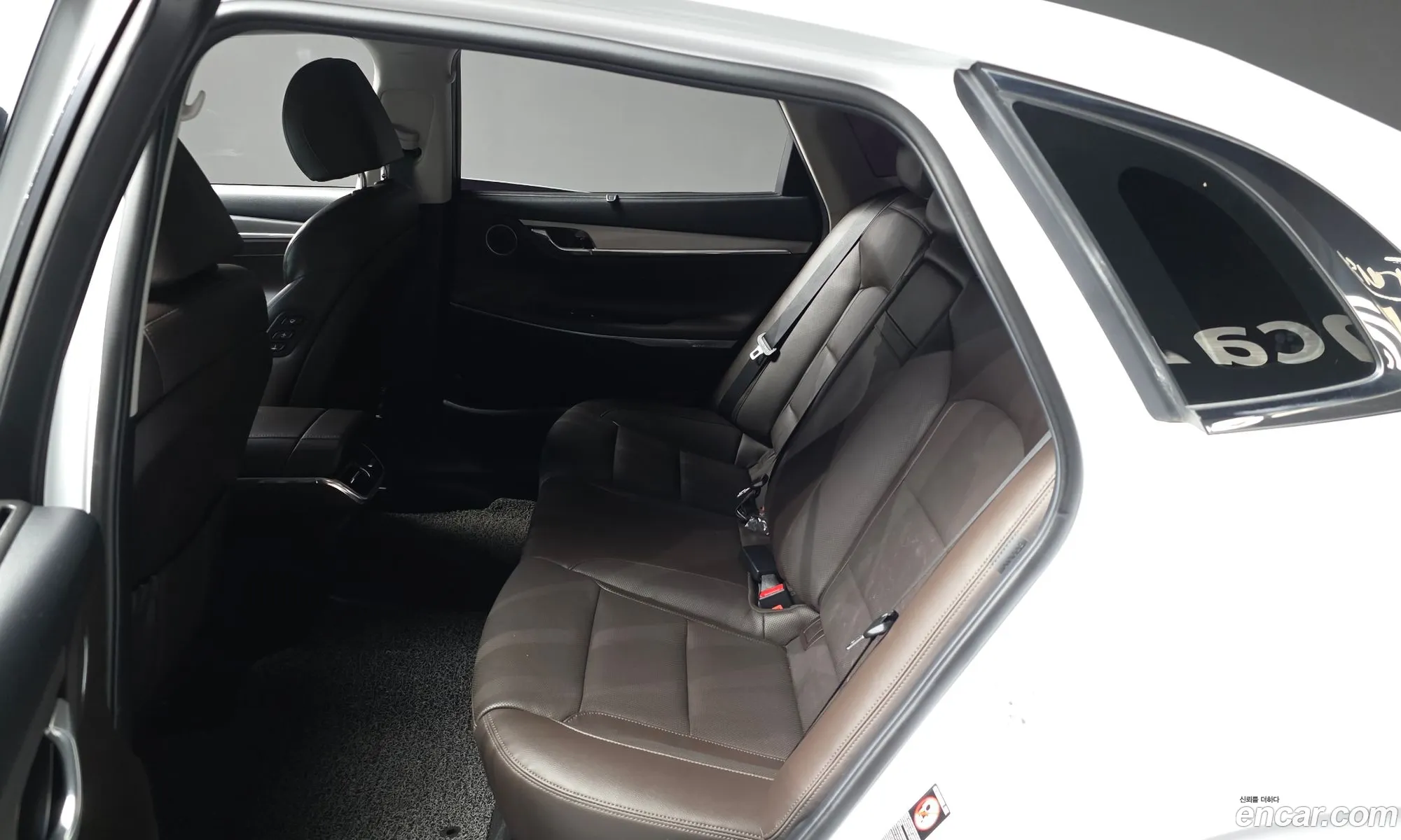 Hyundai Grandeur IG 2020 — 20