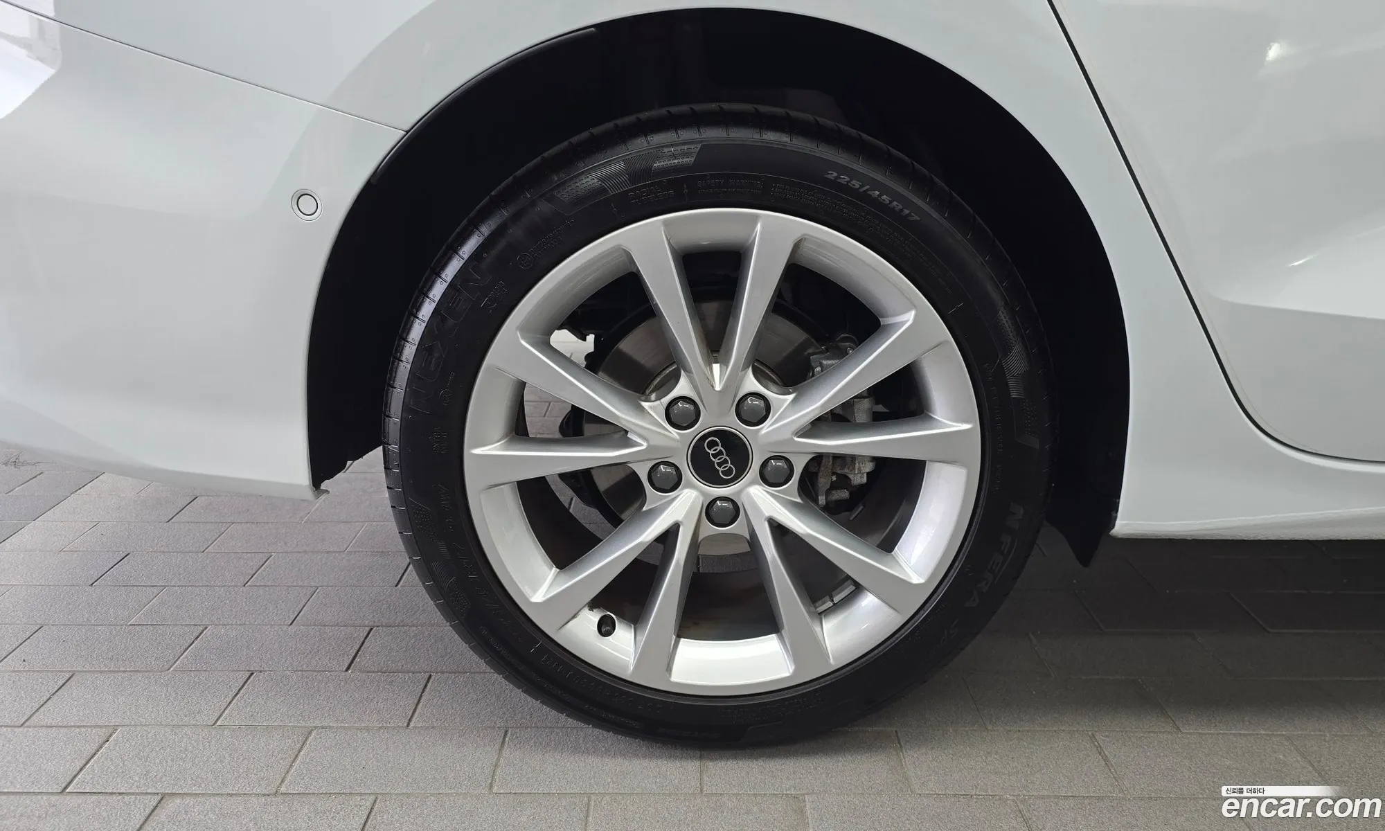 Audi A3 2025 WAUZZZGY4SA098599 — 3