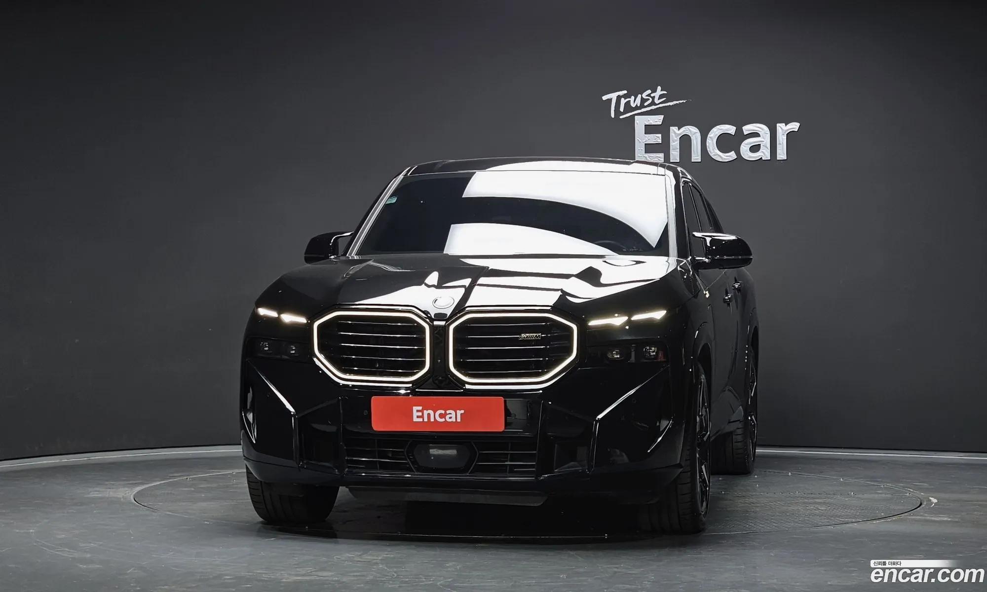 BMW XM 2023 — 2