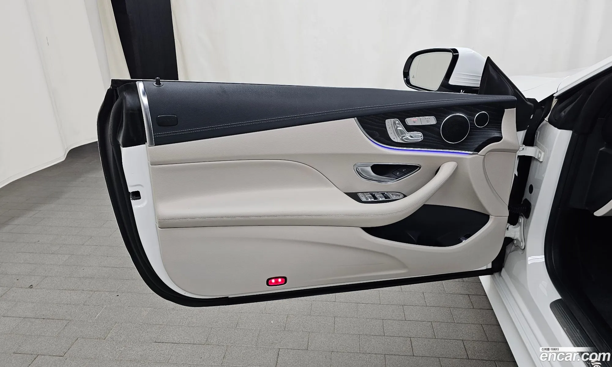 Mercedes-Benz E-Class W213 2020 — 21