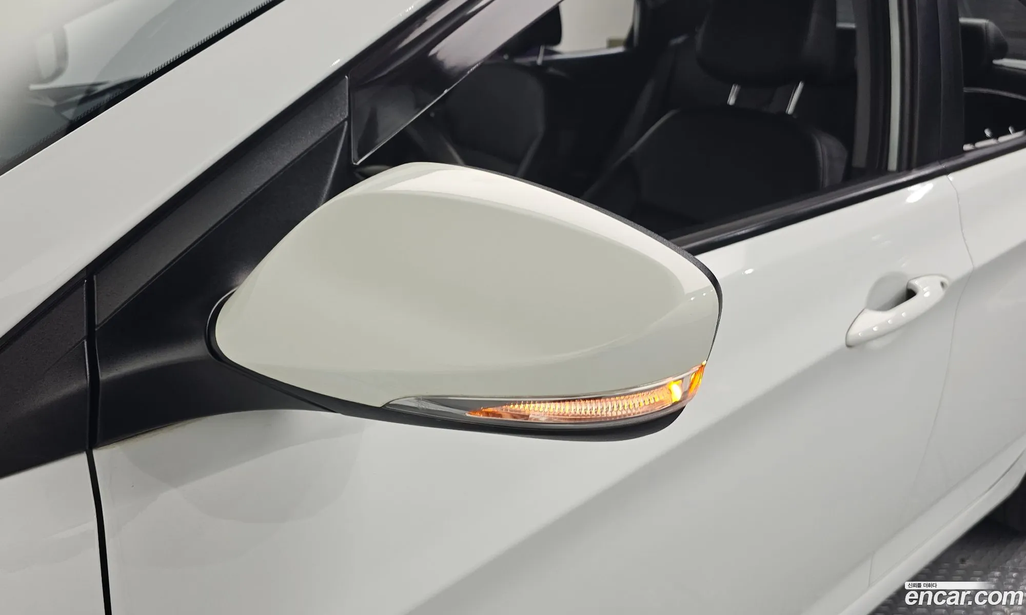 Hyundai Accent 2013 — 14