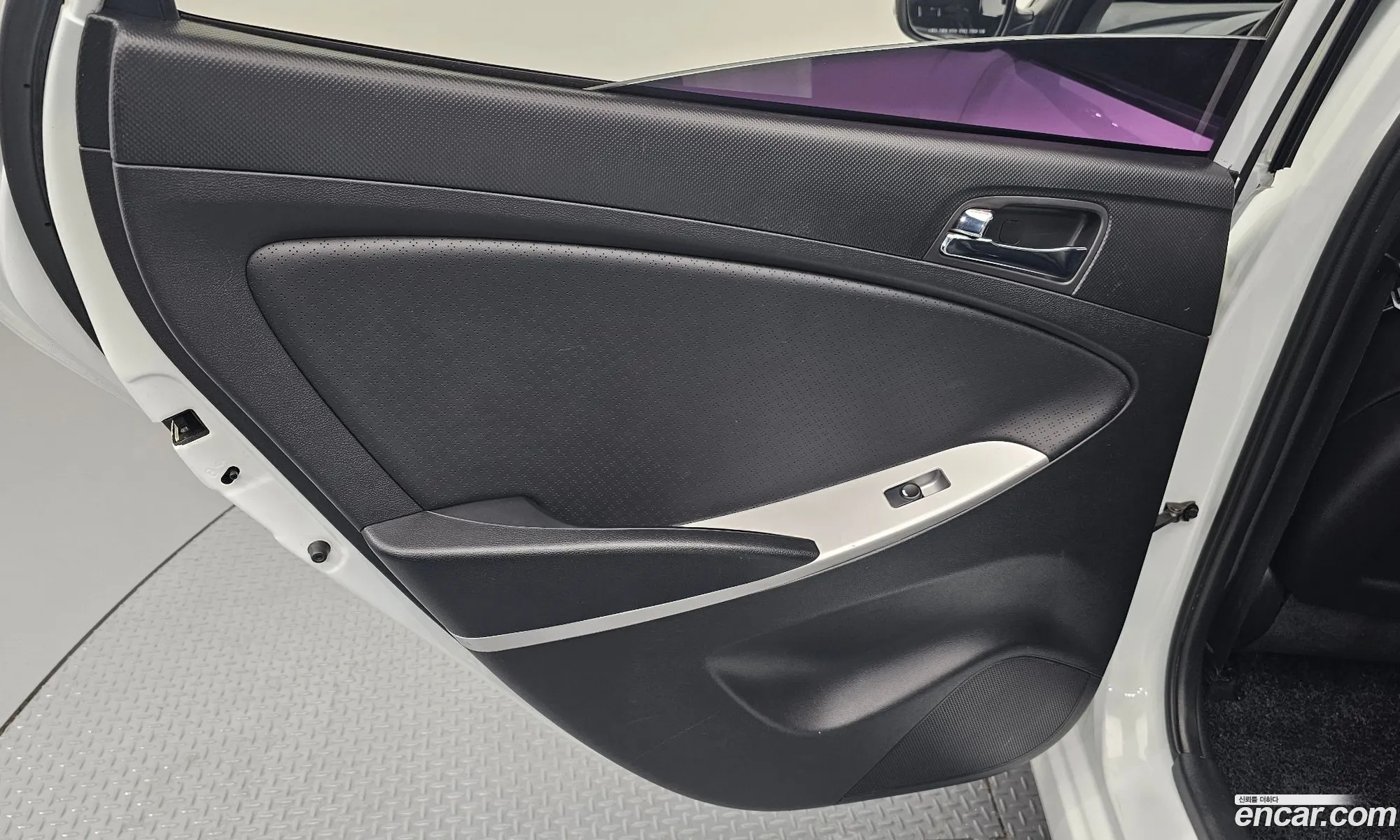 Hyundai Accent 2013 — 8