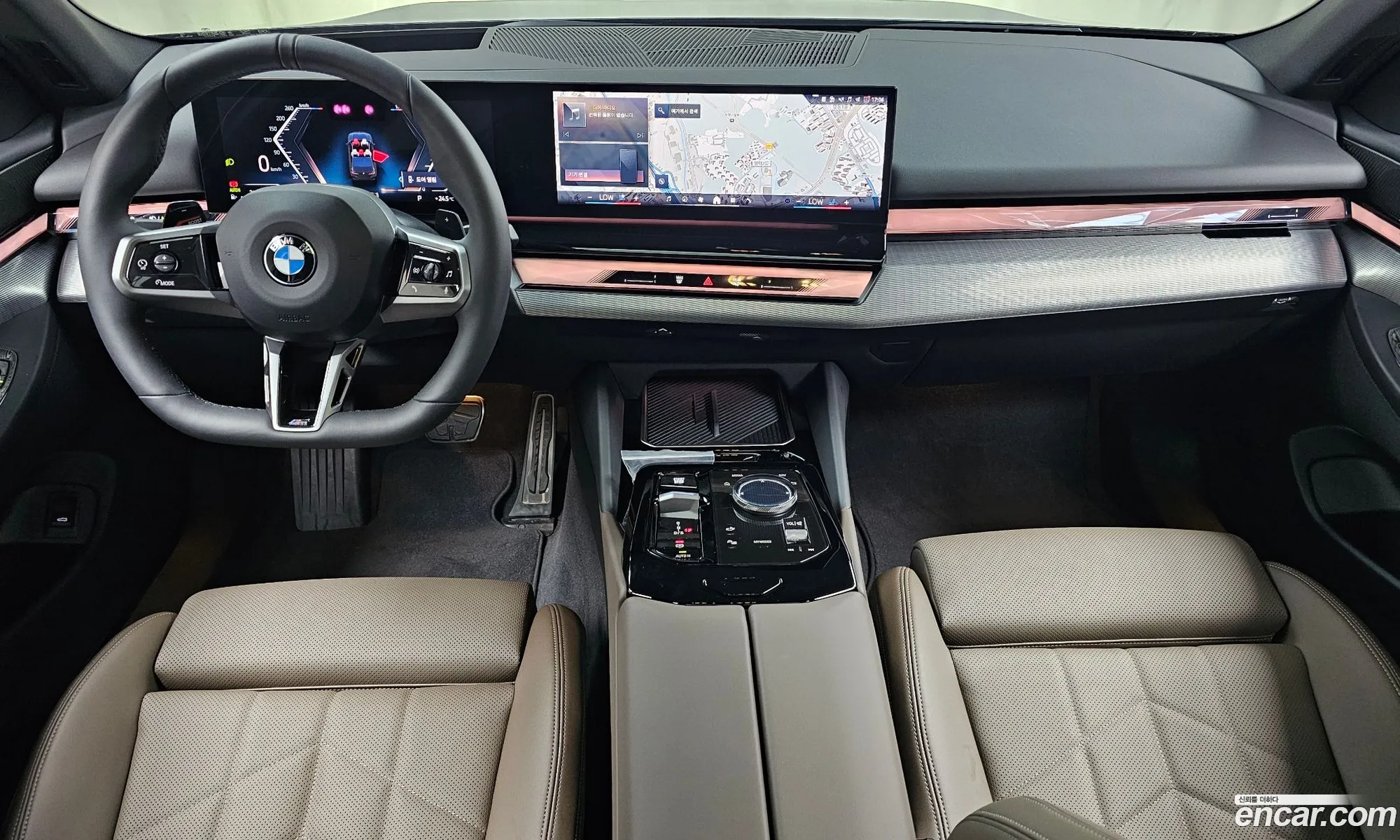 BMW 5 Series 2025 — 29