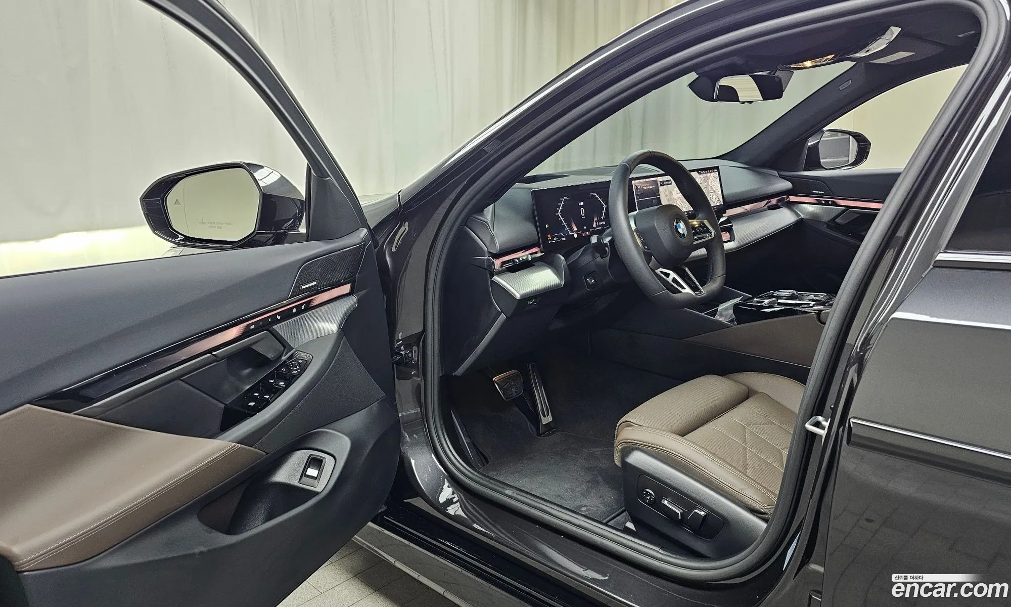 BMW 5 Series 2025 — 14