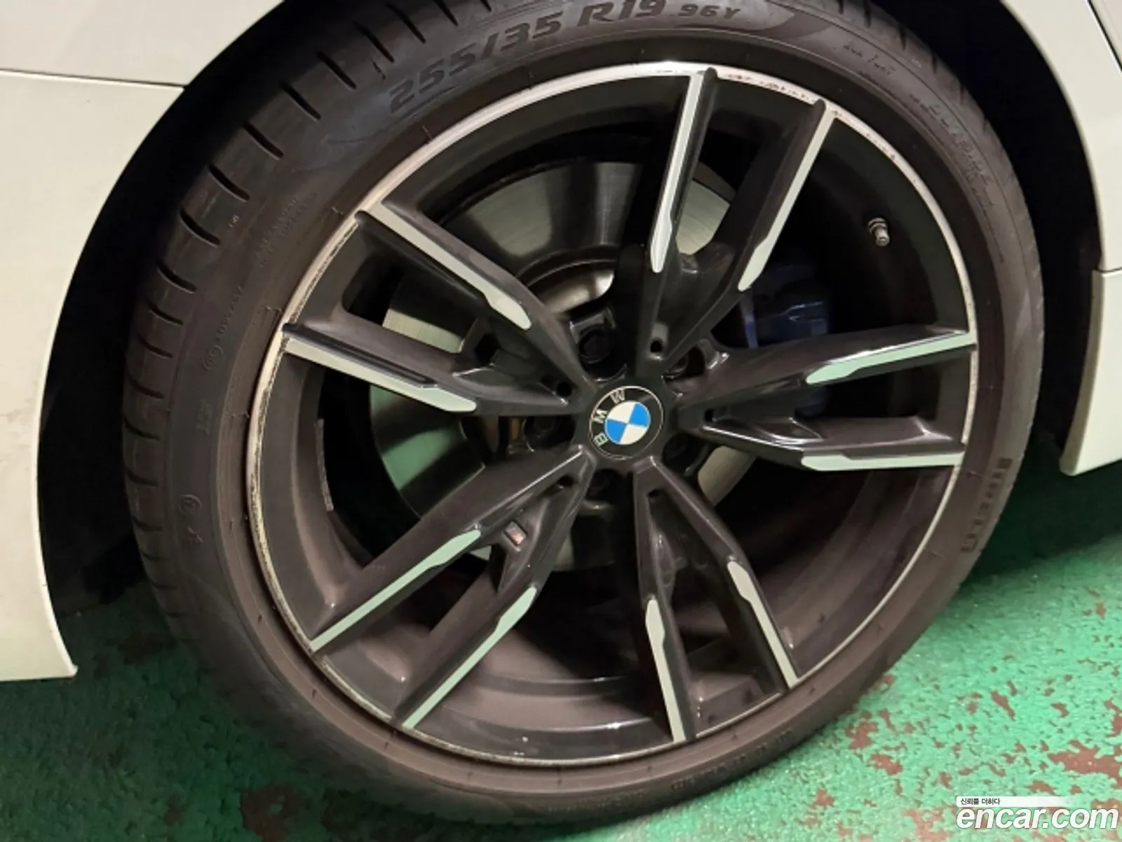 BMW 3 Series 2023 — 13