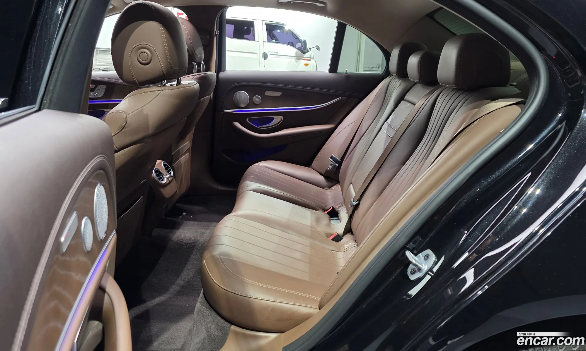 Mercedes-Benz E-Class W213 2018 — 26
