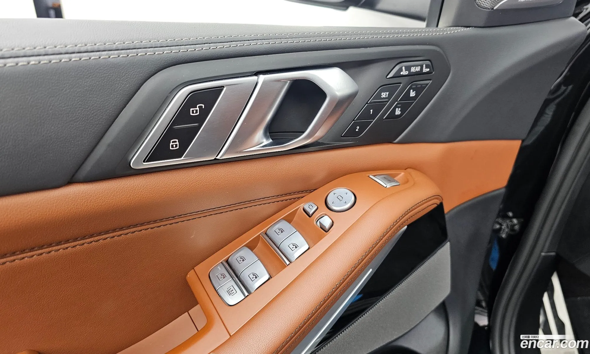 BMW X7 2023 — 10