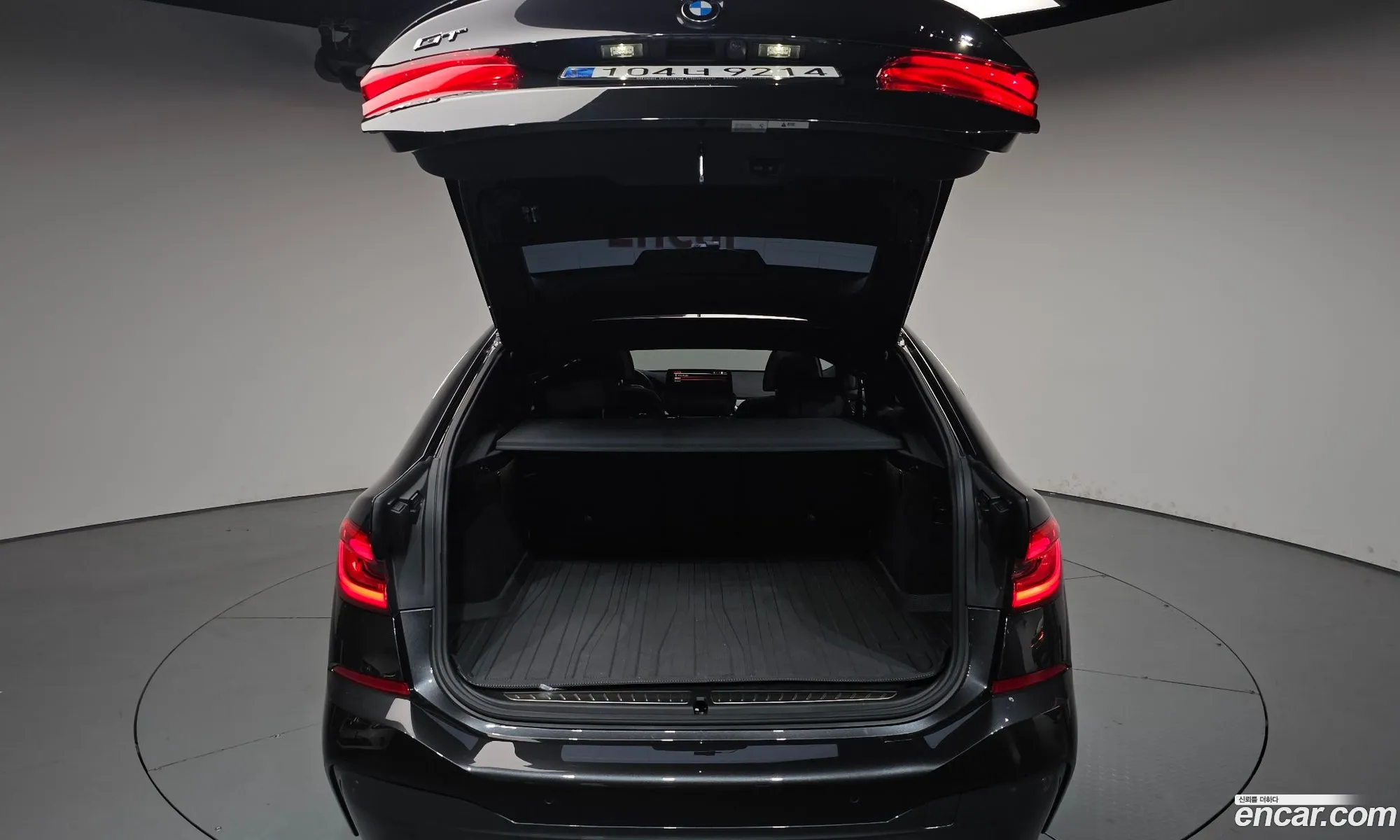 BMW 6 Series GT 2023 — 21