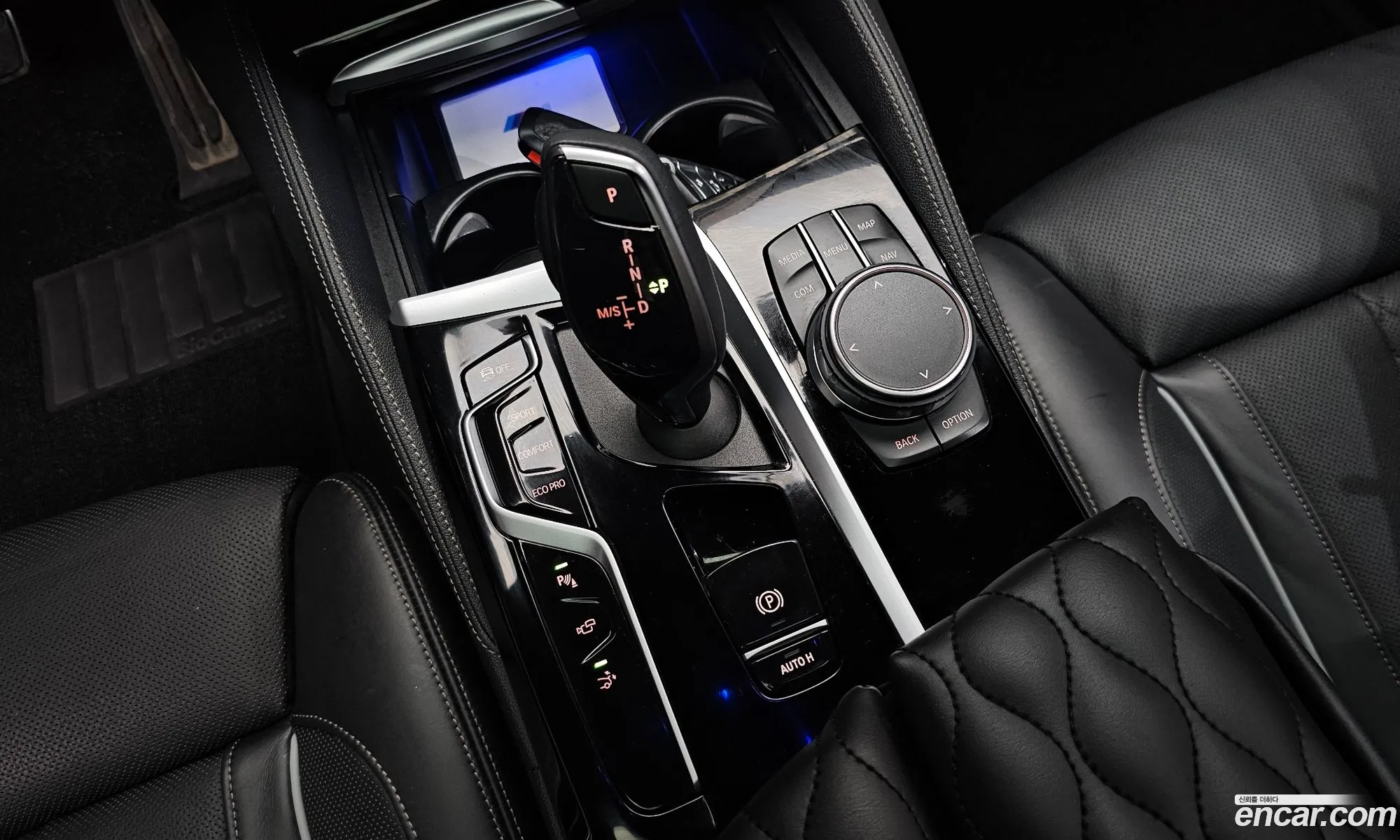 BMW 6 Series GT 2023 — 2