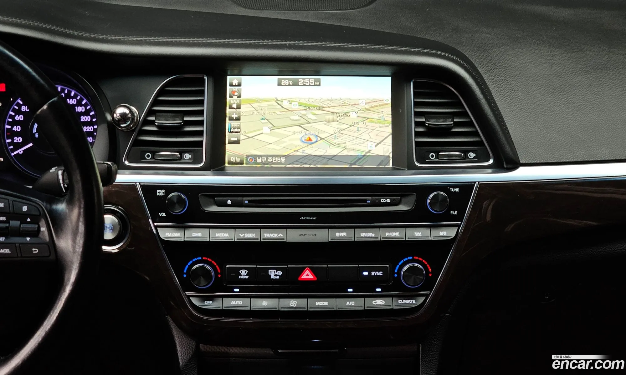 Hyundai Aslan 2015 — 8