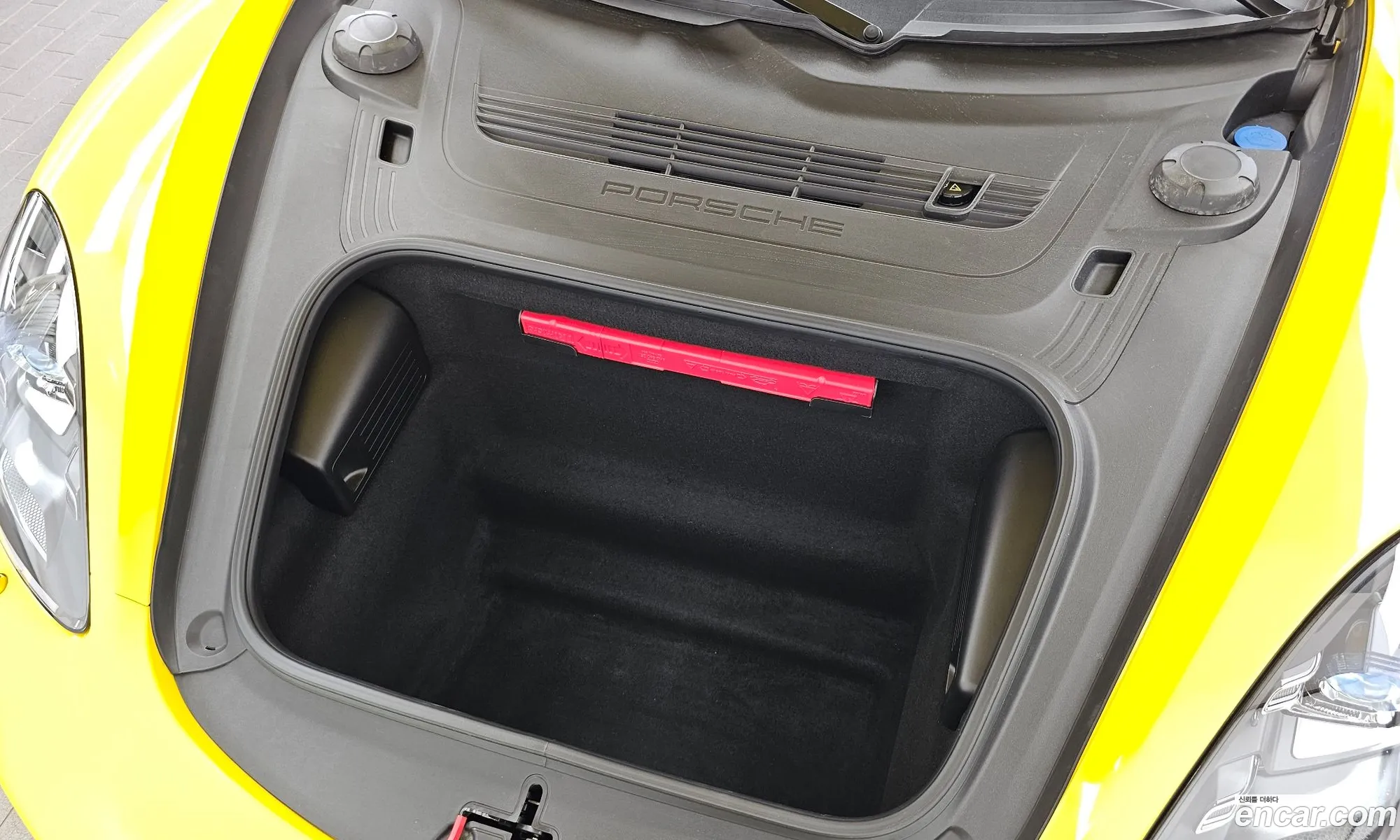 Porsche 718 Boxster 2019 WP0CB2987LS225262 — 18