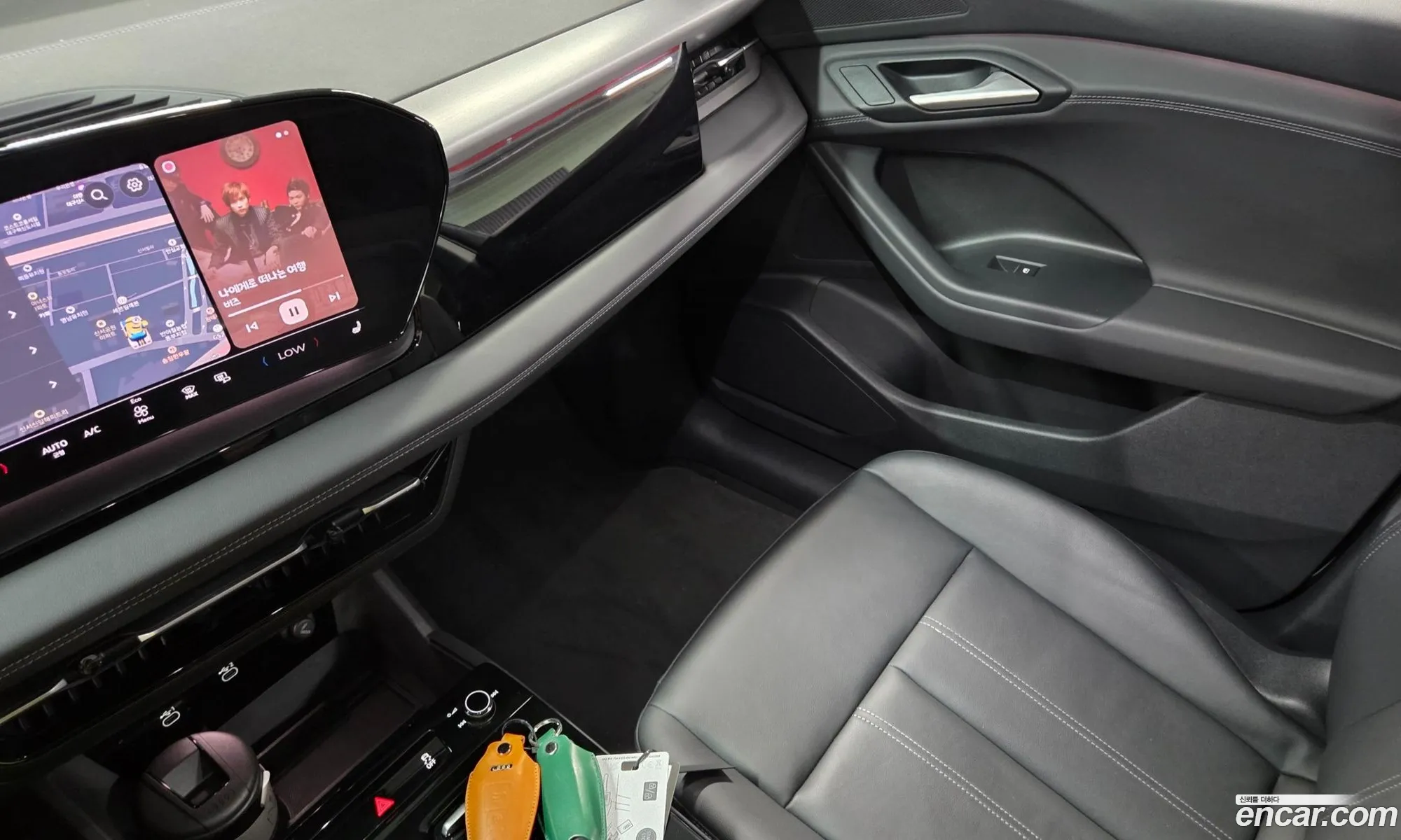 Audi Q6 e-tron 2025 — 32