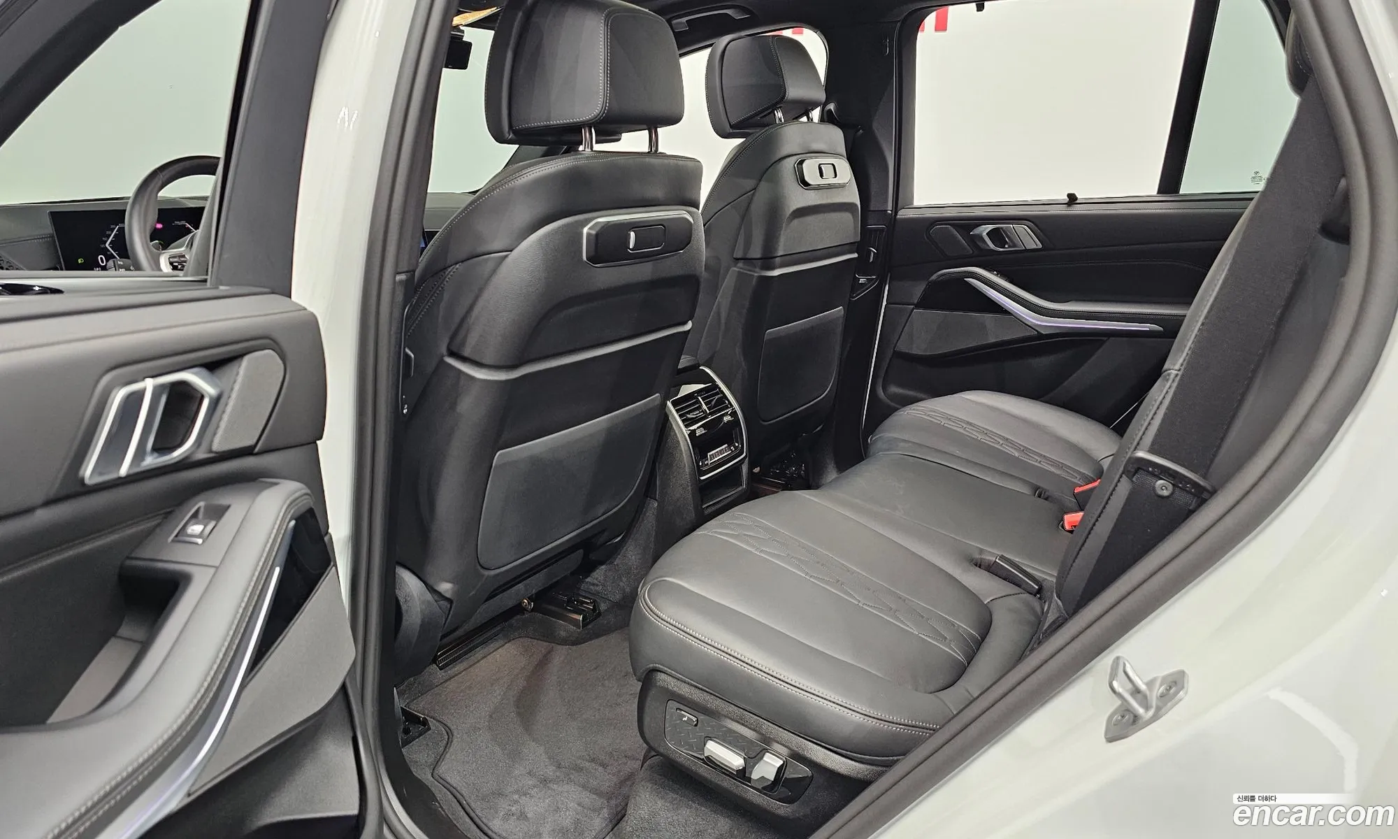 BMW X5 2025 WBA21EU00S9Z57480 — 34