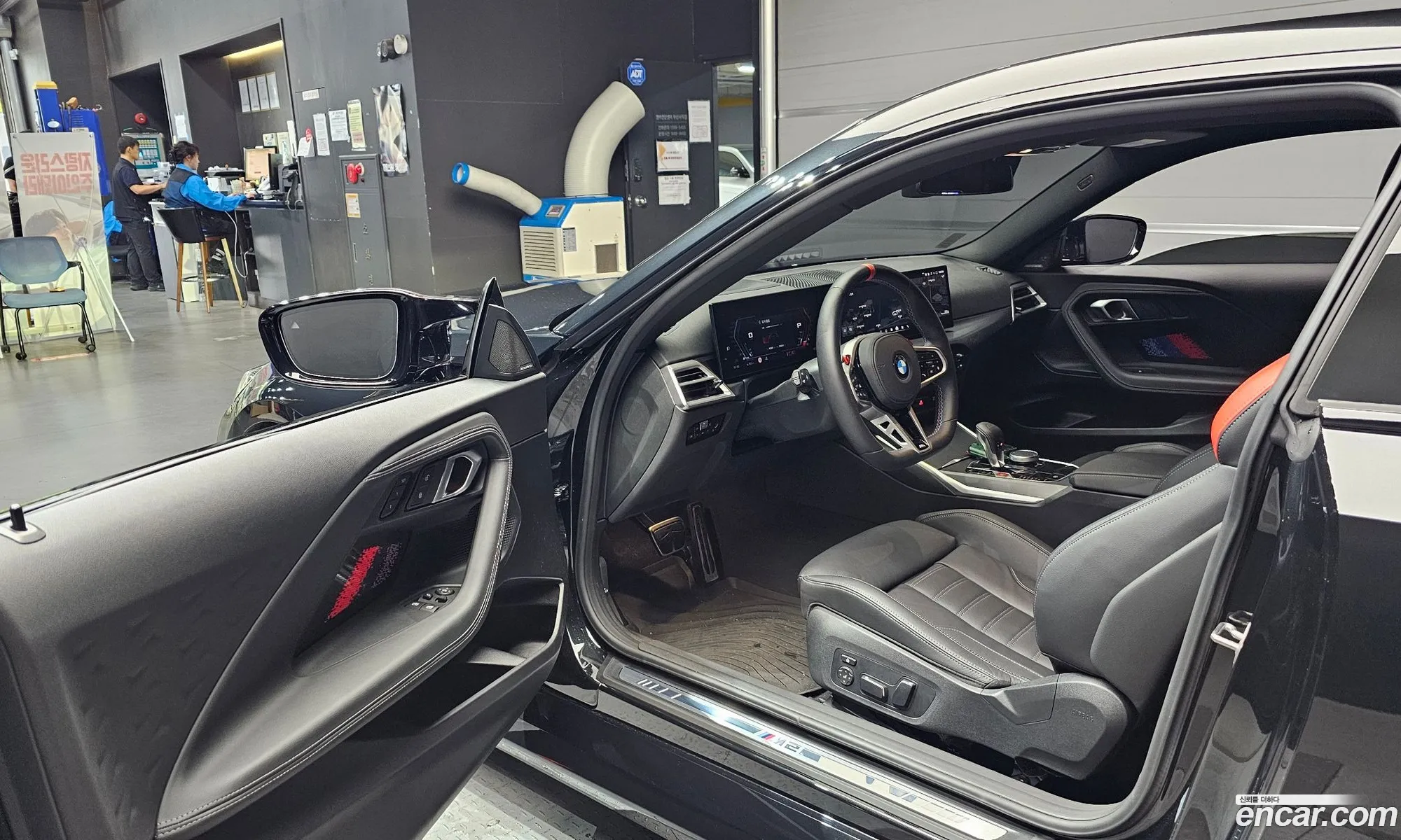 BMW M2 2025 WBS21DM0XS8F72099 — 30