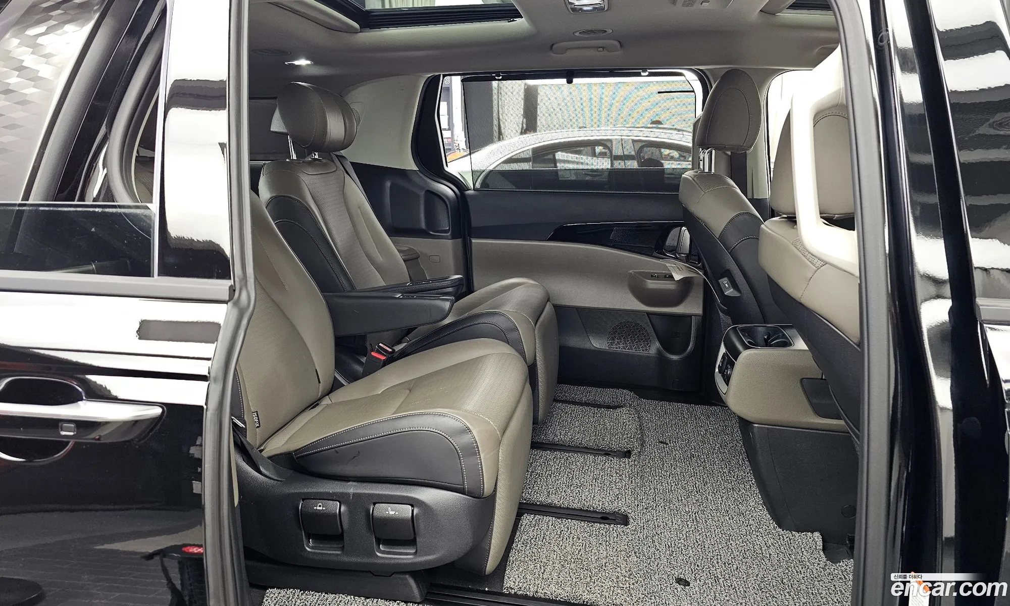 Kia Carnival 2024 — 29