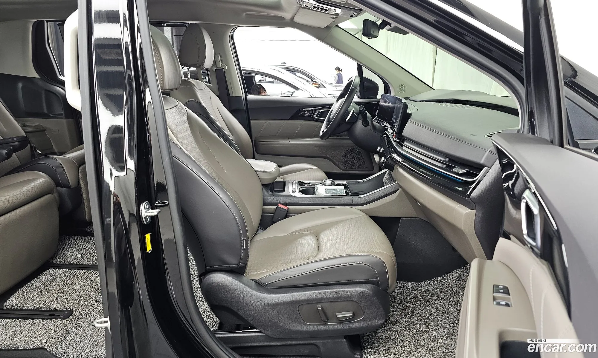 Kia Carnival 2024 — 19