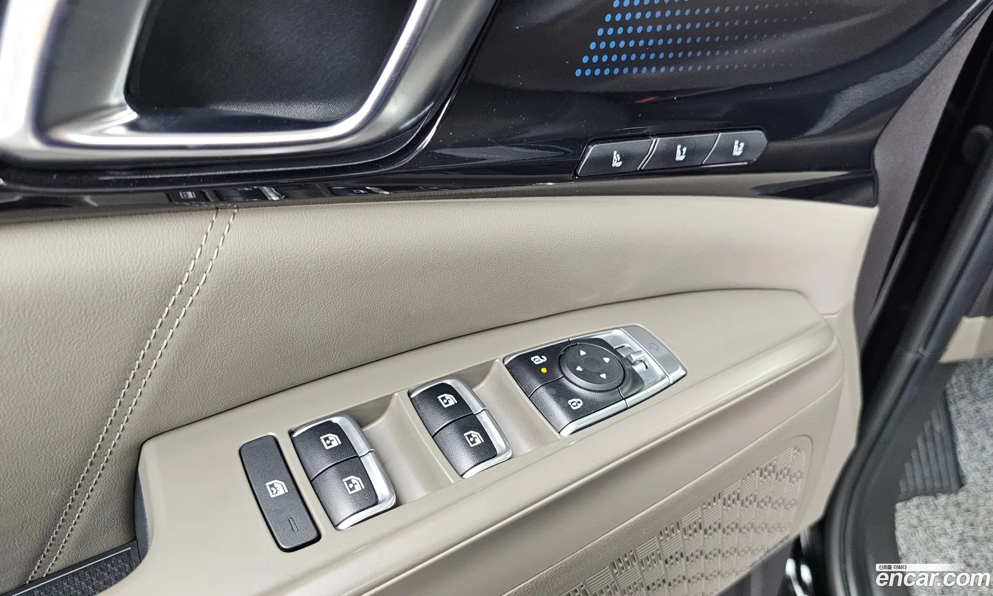 Kia Carnival 2024 — 23