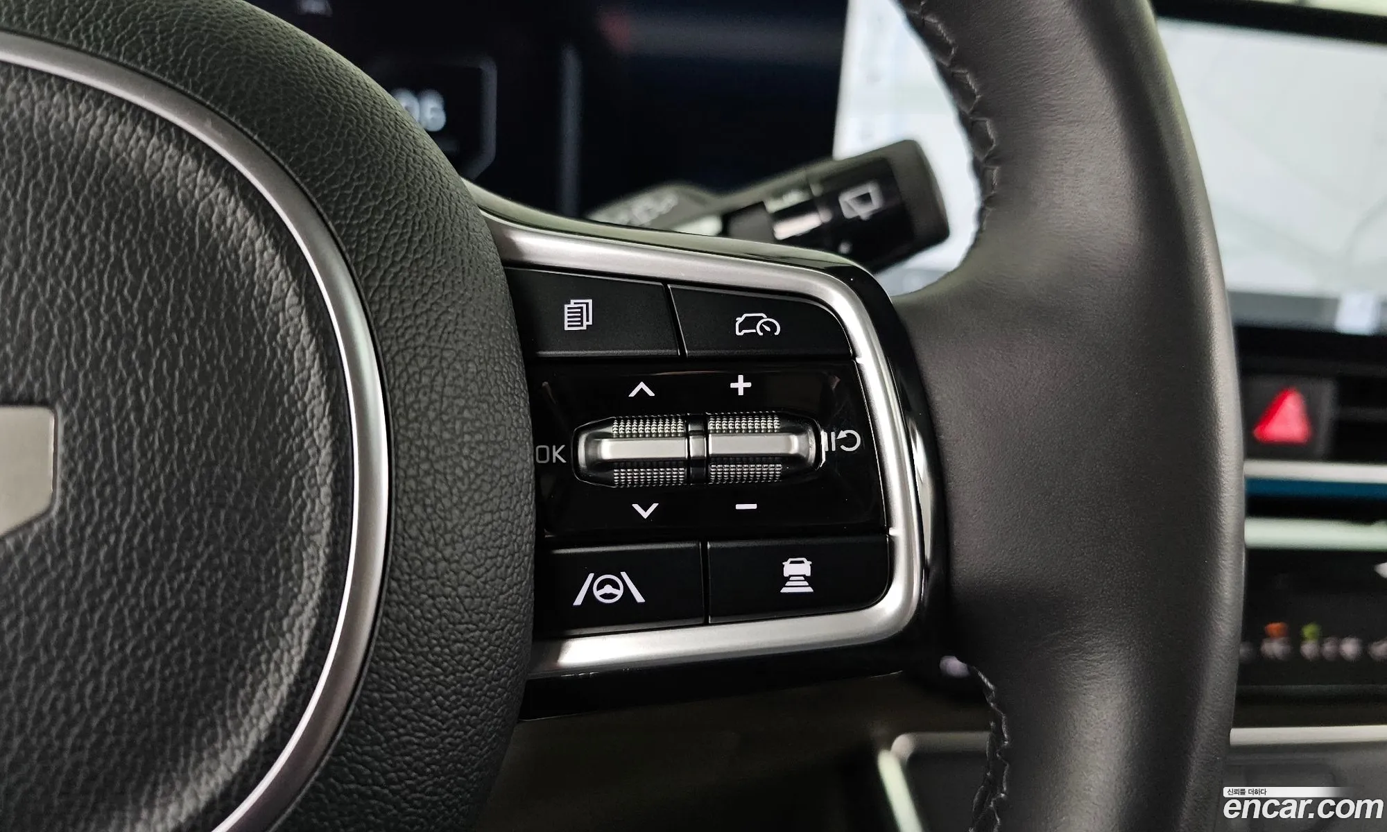 Kia Carnival 2024 — 9