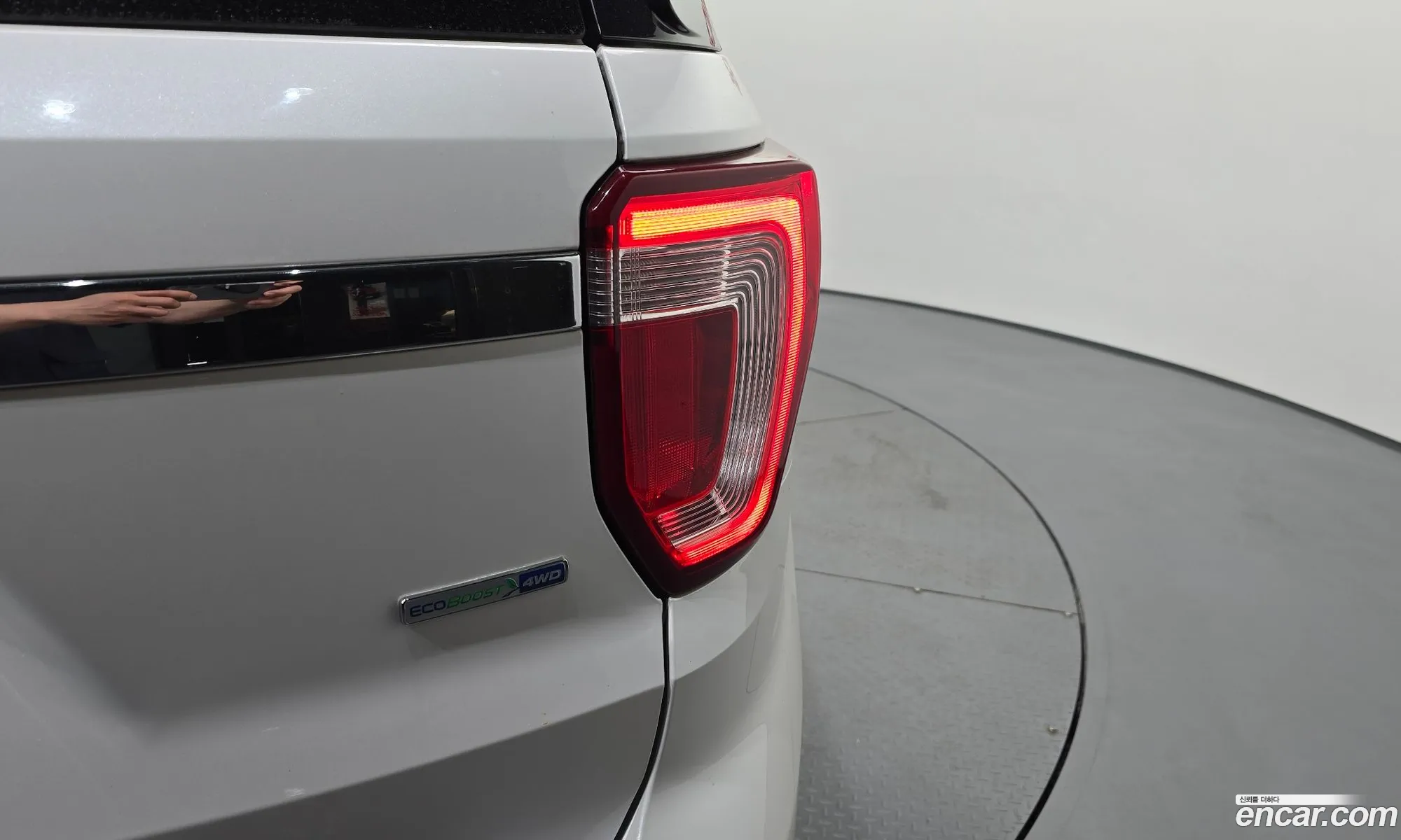 Ford Explorer 2018 — 27