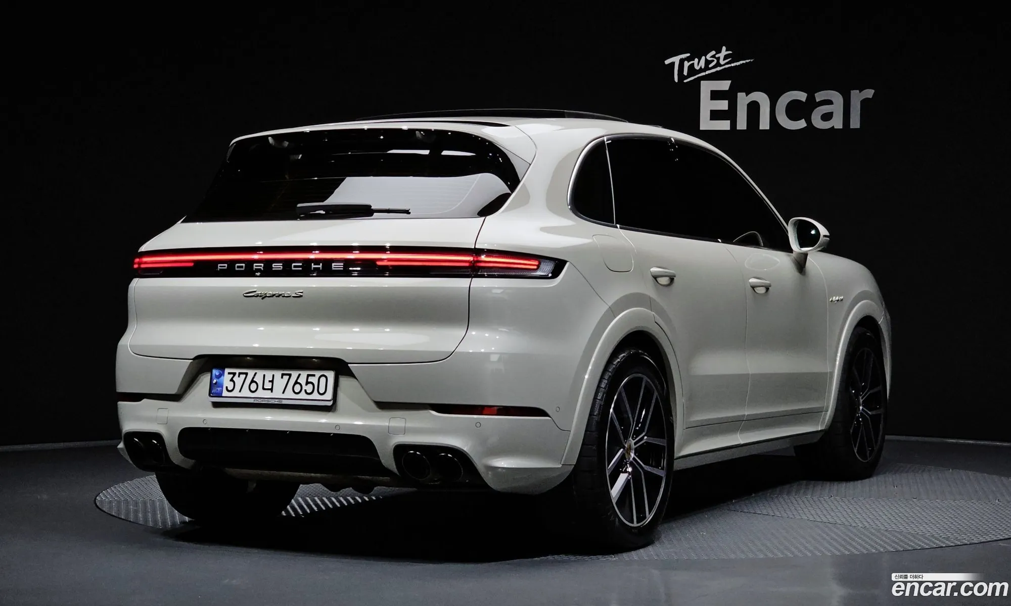 Porsche Cayenne 2024 WP1AN29Y5RDA54196 — 14