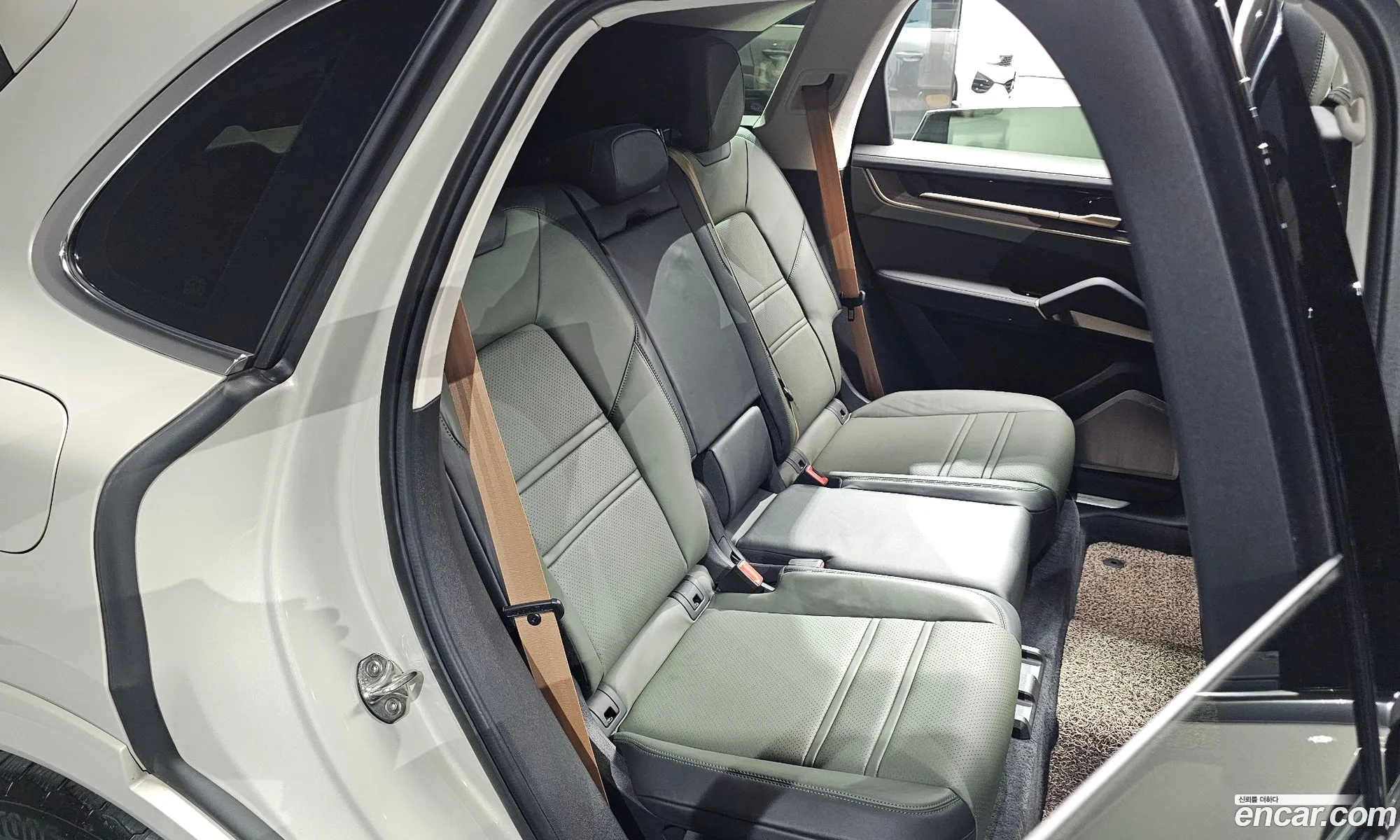 Porsche Cayenne 2024 WP1AN29Y5RDA54196 — 7