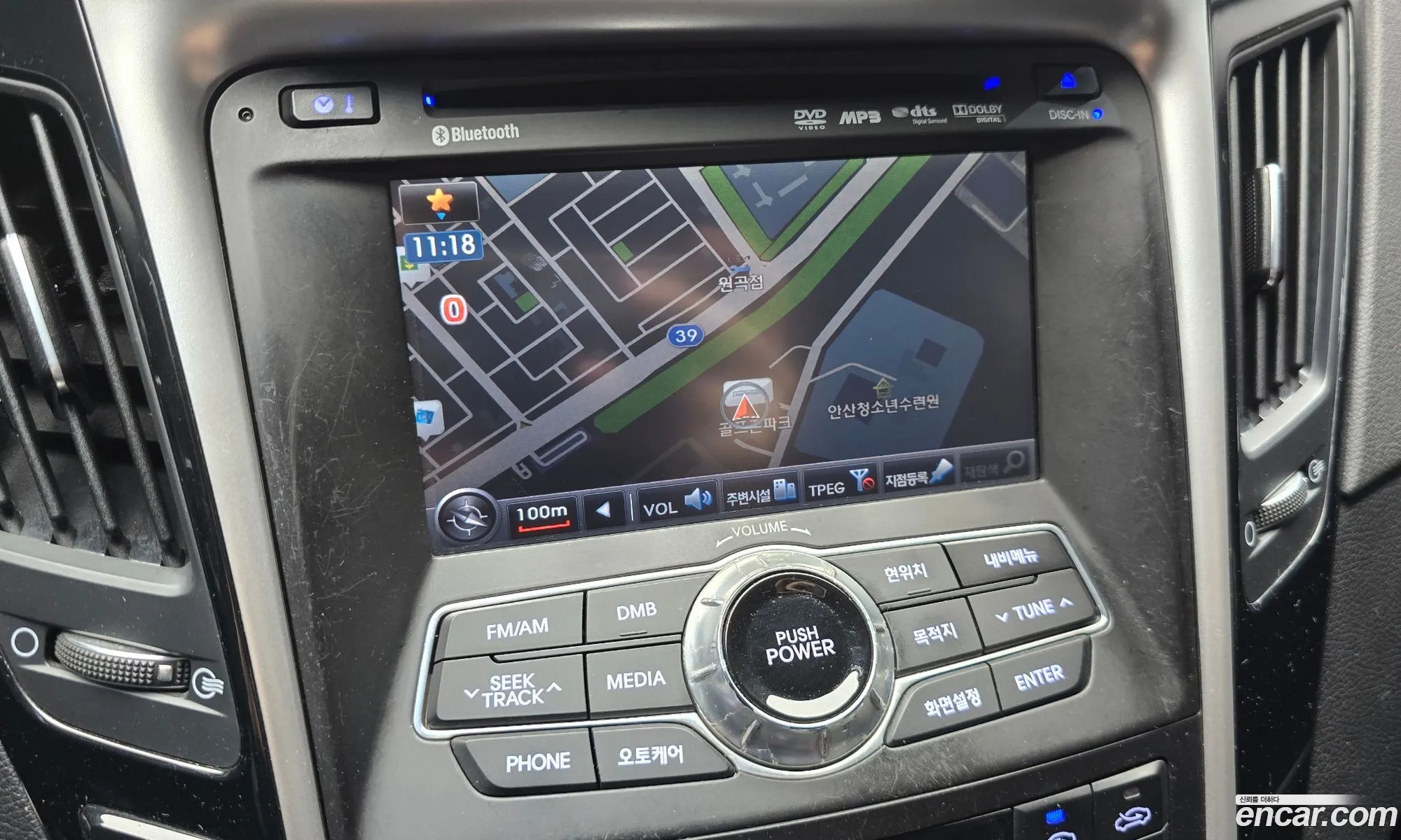 Hyundai YF Sonata 2009 — 2