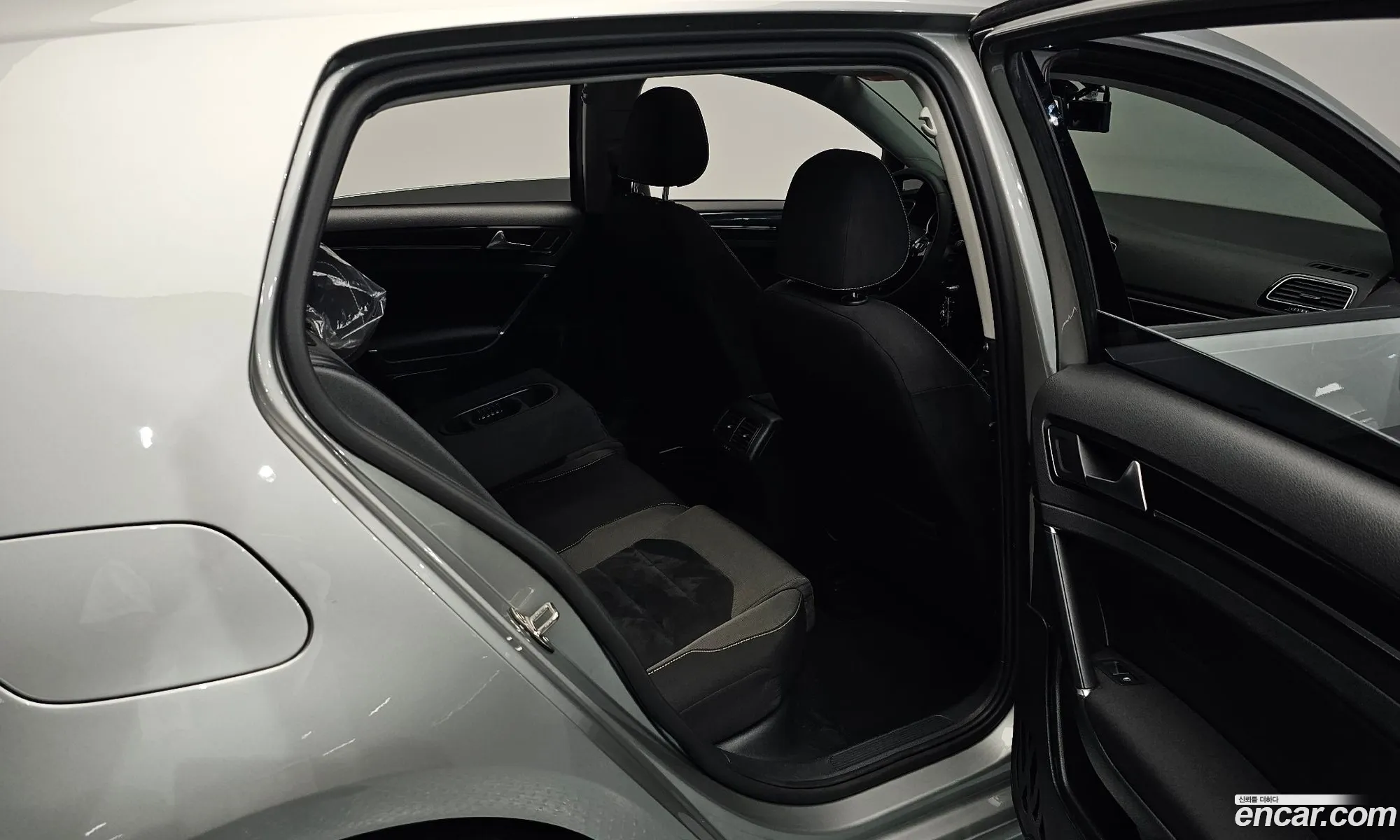 Volkswagen Golf 7th Gen 2014 — 16