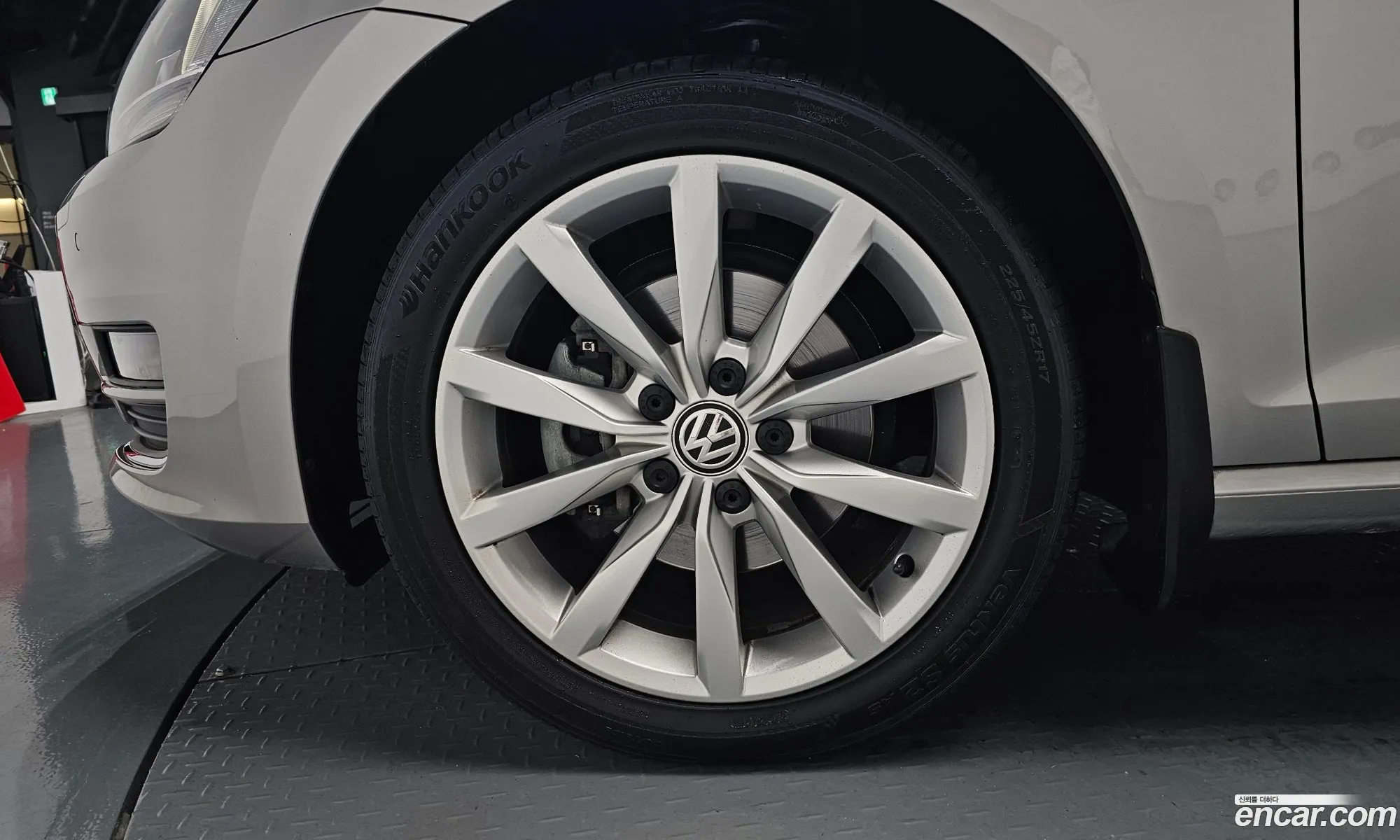 Volkswagen Golf 7th Gen 2014 — 11