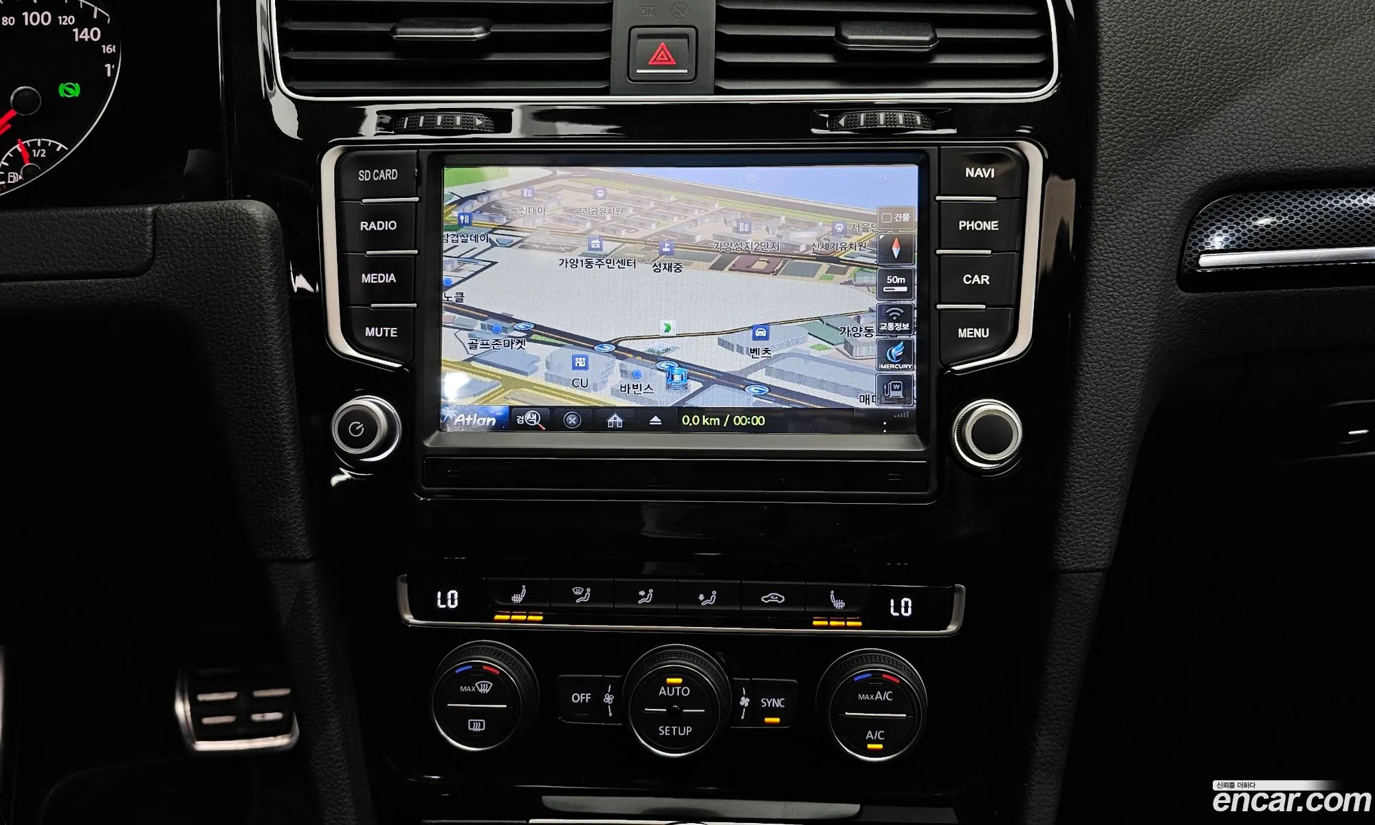 Volkswagen Golf 7th Gen 2014 — 32